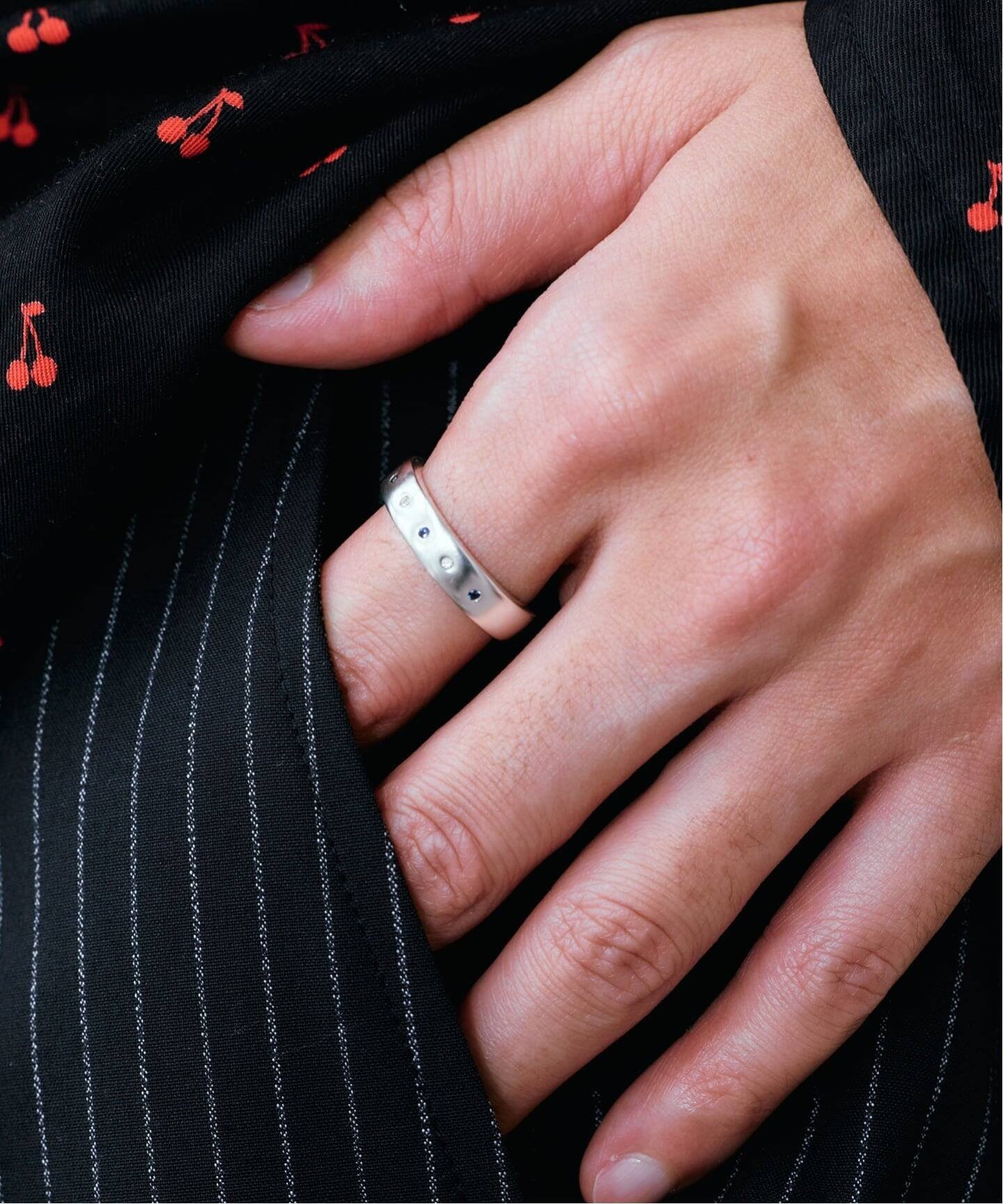 WORLDLY-WISE 【BYSMITH / バイスミス】DIAMOND/SAPHIRE FLAT 925 RING:リング ワールドリーワイズ アクセサリー・腕時計 リング・指輪 シルバー