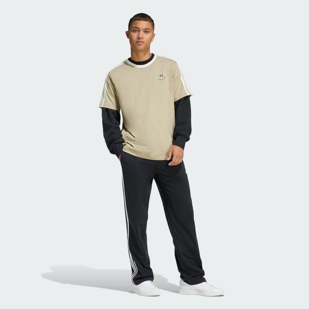 【公式】アディダス adidas 返品可 ラックス コーヒー カフェ カップ グラフィック 半袖Tシャツ アディダス トップス カットソー・Tシャツ ブラウン