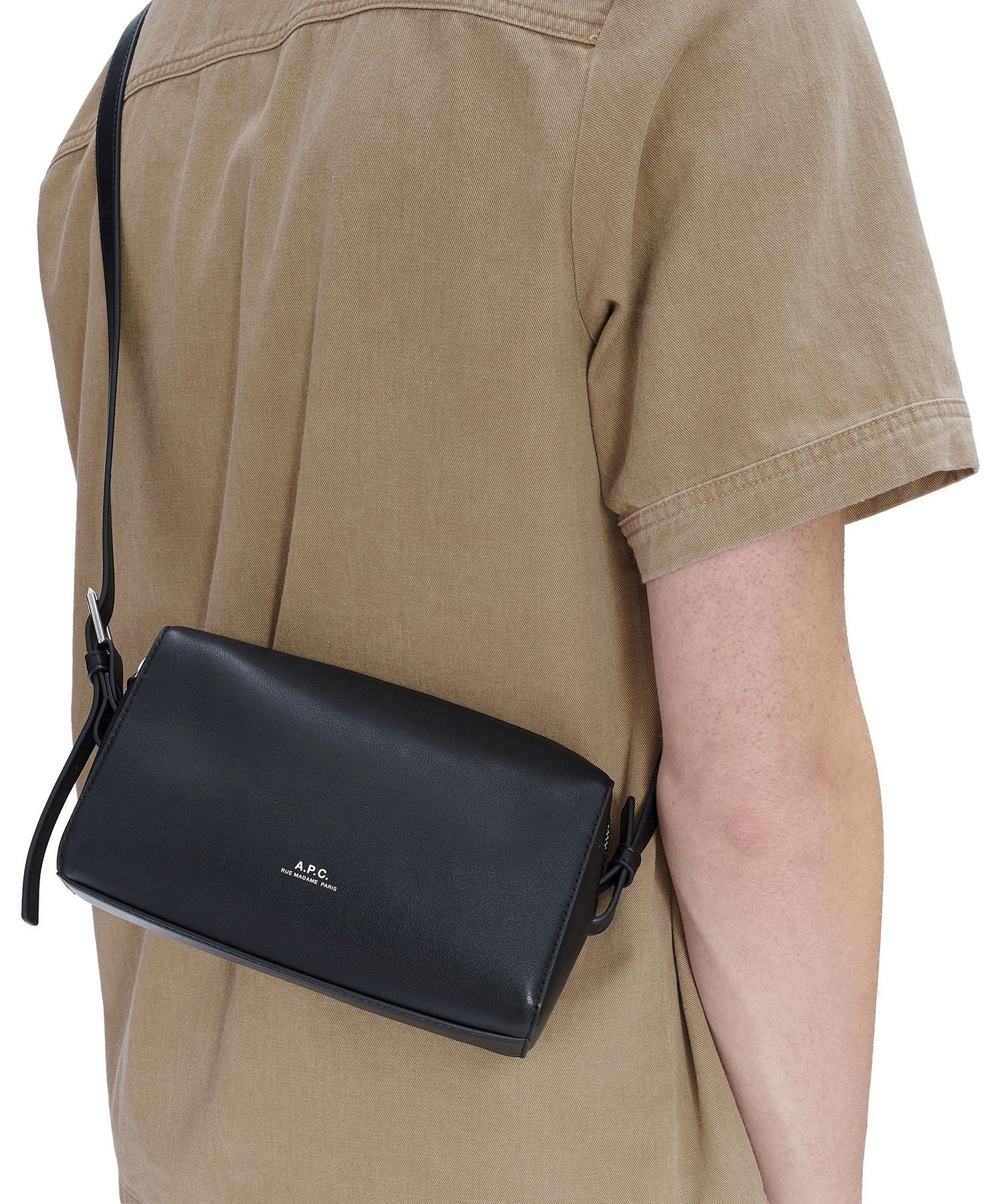 A.P.C. Nino カメラバッグ アー・ぺー・セー バッグ その他のバッグ【送料無料】
