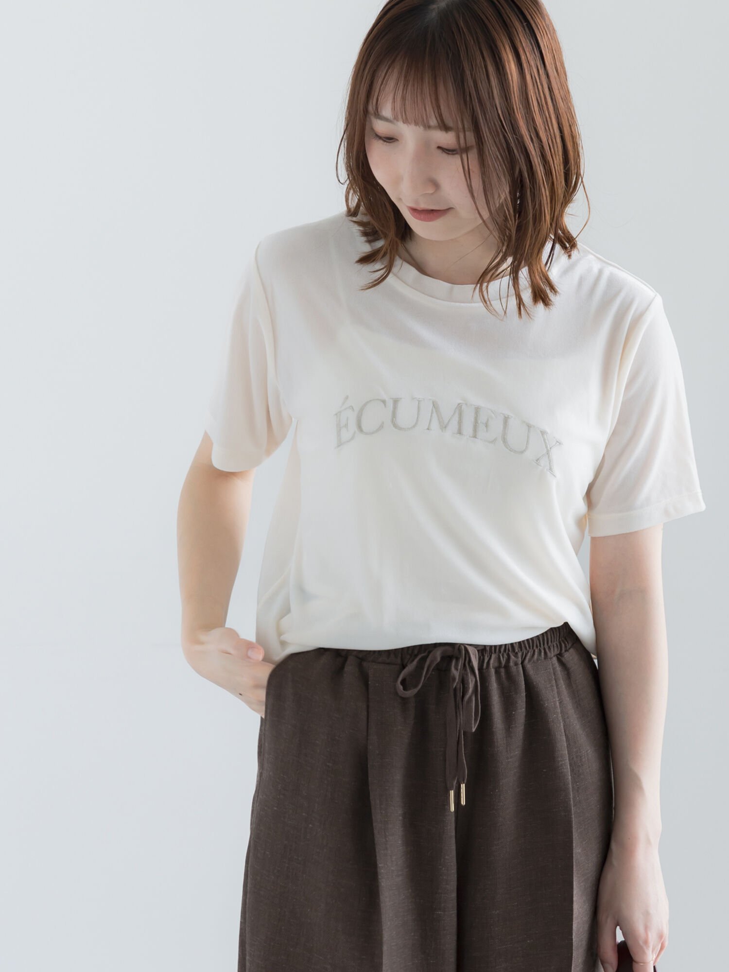 Te chichi シアーベロアロゴ刺繍Tシャツ テチチ トップス カットソー・Tシャツ ブラック ホワイト ブルー