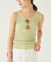 plage（プラージュ）NEPLA./ネプラ JQD KNIT タンク※先方品番：OK022-4S-NEP※サイズについて弊社販売サイズ：メーカーサイズFREEサイズ：1※カラーについて弊社販売カラー名：メーカーカラー名グリーンB(032)：MINTMIX前後2wayのタンクニット。アメリカンスリーブで、深いUネックと着こなしに合わせて着用して頂けるアイテム。12Gの立体感と透け感のあるジャガードデザインがこなれた雰囲気を演出してくれます。3つの柄を編み調子を変えて立体的な表面にして、組み合わせ、そのうち1つの柄を透けるぐらいのラインにしたボーダー調のデザイン。2色のメランジ色糸を組み合わせて編んでおり、独特の柔らかなカラーが特徴です。【NEPLA./ネプラ】2020SSよりスタート。ブランド名はNEO(ネオ)、PLANTE(プラント)による造語。“BOTANICALPRODUCT”をキーワードに、天然素材をベースとし、タデアイ、豆、炭といった植物性天然染料などを媒染し、通常染料と掛け合わせたプロダクトを構築。その染色も古来から伝わる伝統的な手法の風合いに魅力を見出しながら、現代の技術に再生(NEO)し洗練された表情に仕上げた。またその柔らかな色、風合いのある生地たちはクラシックなディテール、デザインステッチワークがほどこされている。時を経て意味のある物を残すために、1つ1つの“丁寧さ”にこだわったプロダクトは、モダンであり、日々を快く過ごす上質な日常着となる。＊＊＊＊＊＊＊＊＊＊＊＊＊＊＊＊＊＊＊＊＊＊透け感：あり裏地：なし伸縮性：あり光沢感：なし生地の厚さ：普通＊＊＊＊＊＊＊＊＊＊＊＊＊＊＊＊＊＊＊＊＊＊※シリーズのご案内NEPLA./ネプラJQDKNITカーディガン(商品番号：24080923002210)NEPLA./ネプラ別注JQDKINTタンク(商品番号：24080923002310)NEPLA./ネプラ別注JQDKNITカーディガン(商品番号：24080923002410)※取り扱いについては、商品についている品質表示でご確認ください。※店頭及び屋内外での撮影画像は、光の当たり具合で色味が違って見える場合があります。商品の色味は、商品アップ画像をご参照ください。また、お客様のお使いのPCのモニター環境などにより色味が違って見える場合があります。予めご了承の上ご注文ください。着用スタッフ身長：166cm着用サイズ：FREE詳細着用スタッフ身長：162cm着用サイズ：FREE型番：24080923002110-032-009 KV9499【採寸】サイズ肩幅身幅着丈重さ(g)フリー202861126商品のサイズについて【商品詳細】日本素材：組成:ポリエステル75%、綿25%サイズ：フリー本体:手洗い可能※画面上と実物では多少色具合が異なって見える場合もございます。ご了承ください。商品のカラーについて 【予約商品について】 ※「先行予約販売中」「予約販売中」をご注文の際は予約商品についてをご確認ください。plage（プラージュ）NEPLA./ネプラ JQD KNIT タンク※先方品番：OK022-4S-NEP※サイズについて弊社販売サイズ：メーカーサイズFREEサイズ：1※カラーについて弊社販売カラー名：メーカーカラー名グリーンB(032)：MINTMIX前後2wayのタンクニット。アメリカンスリーブで、深いUネックと着こなしに合わせて着用して頂けるアイテム。12Gの立体感と透け感のあるジャガードデザインがこなれた雰囲気を演出してくれます。3つの柄を編み調子を変えて立体的な表面にして、組み合わせ、そのうち1つの柄を透けるぐらいのラインにしたボーダー調のデザイン。2色のメランジ色糸を組み合わせて編んでおり、独特の柔らかなカラーが特徴です。【NEPLA./ネプラ】2020SSよりスタート。ブランド名はNEO(ネオ)、PLANTE(プラント)による造語。“BOTANICALPRODUCT”をキーワードに、天然素材をベースとし、タデアイ、豆、炭といった植物性天然染料などを媒染し、通常染料と掛け合わせたプロダクトを構築。その染色も古来から伝わる伝統的な手法の風合いに魅力を見出しながら、現代の技術に再生(NEO)し洗練された表情に仕上げた。またその柔らかな色、風合いのある生地たちはクラシックなディテール、デザインステッチワークがほどこされている。時を経て意味のある物を残すために、1つ1つの“丁寧さ”にこだわったプロダクトは、モダンであり、日々を快く過ごす上質な日常着となる。＊＊＊＊＊＊＊＊＊＊＊＊＊＊＊＊＊＊＊＊＊＊透け感：あり裏地：なし伸縮性：あり光沢感：なし生地の厚さ：普通＊＊＊＊＊＊＊＊＊＊＊＊＊＊＊＊＊＊＊＊＊＊※シリーズのご案内NEPLA./ネプラJQDKNITカーディガン(商品番号：24080923002210)NEPLA./ネプラ別注JQDKINTタンク(商品番号：24080923002310)NEPLA./ネプラ別注JQDKNITカーディガン(商品番号：24080923002410)※取り扱いについては、商品についている品質表示でご確認ください。※店頭及び屋内外での撮影画像は、光の当たり具合で色味が違って見える場合があります。商品の色味は、商品アップ画像をご参照ください。また、お客様のお使いのPCのモニター環境などにより色味が違って見える場合があります。予めご了承の上ご注文ください。着用スタッフ身長：166cm着用サイズ：FREE詳細着用スタッフ身長：162cm着用サイズ：FREE型番：24080923002110-032-009 KV9499【採寸】サイズ肩幅身幅着丈重さ(g)フリー202861126商品のサイズについて【商品詳細】日本素材：組成:ポリエステル75%、綿25%サイズ：フリー本体:手洗い可能※画面上と実物では多少色具合が異なって見える場合もございます。ご了承ください。商品のカラーについて 【予約商品について】 ※「先行予約販売中」「予約販売中」をご注文の際は予約商品についてをご確認ください。■重要なお知らせ※ 当店では、ギフト配送サービス及びラッピングサービスを行っておりません。ご注文者様とお届け先が違う場合でも、タグ（値札）付「納品書 兼 返品連絡票」同梱の状態でお送り致しますのでご了承ください。 ラッピング・ギフト配送について※ 2点以上ご購入の場合、全ての商品が揃い次第一括でのお届けとなります。お届け予定日の異なる商品をお買い上げの場合はご注意下さい。お急ぎの商品がございましたら分けてご購入いただきますようお願い致します。発送について ※ 買い物カートに入れるだけでは在庫確保されませんのでお早めに購入手続きをしてください。当店では在庫を複数サイトで共有しているため、同時にご注文があった場合、売切れとなってしまう事がございます。お手数ですが、ご注文後に当店からお送りする「ご注文内容の確認メール」をご確認ください。ご注文の確定について ※ Rakuten Fashionの商品ページに記載しているメーカー希望小売価格は、楽天市場「商品価格ナビ」に登録されている価格に準じています。 商品の価格についてplageplageのノースリーブ・タンクトップトップスご注文・お届けについて発送ガイドラッピンググッズ3,980円以上送料無料ご利用ガイド