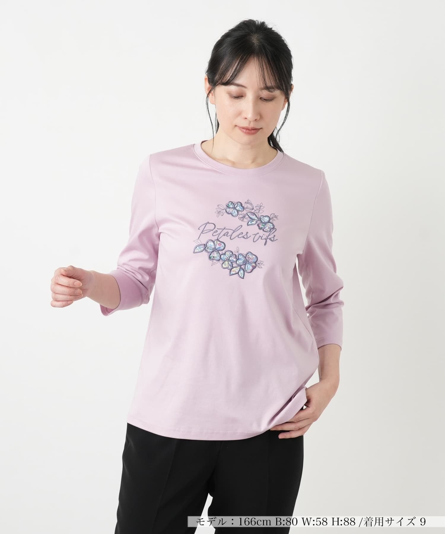 Leilian 刺繍クルーネックカットソー【Leilian WHITE LABEL】 レリアン トップス カットソー・Tシャツ ピンク ホワイト グレー