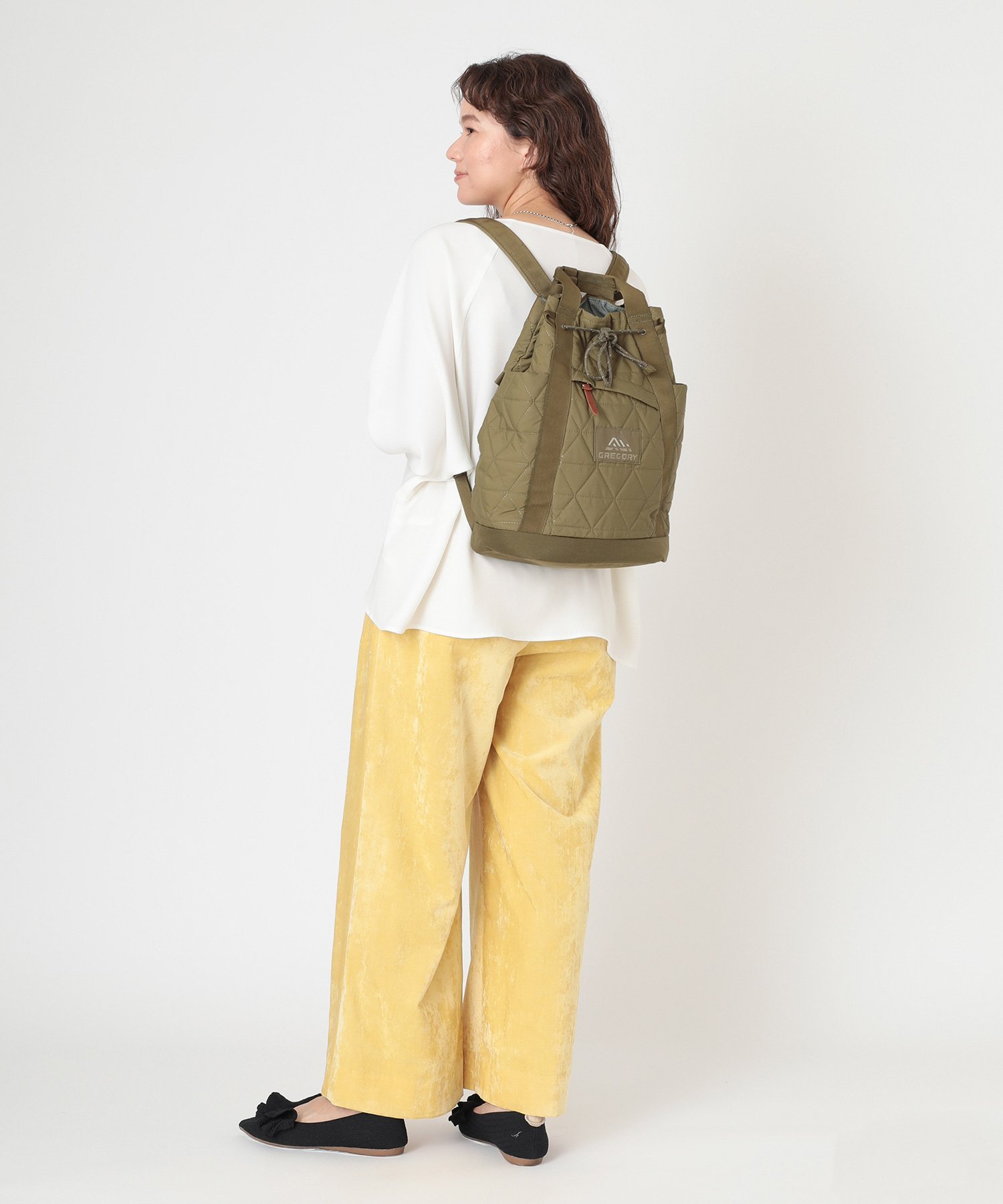 GREGORY 【公式】GREGORY グルービーデイ 16L リュック バックパック グレゴリー バッグ リュック・バックパック ブラック【送料無料】