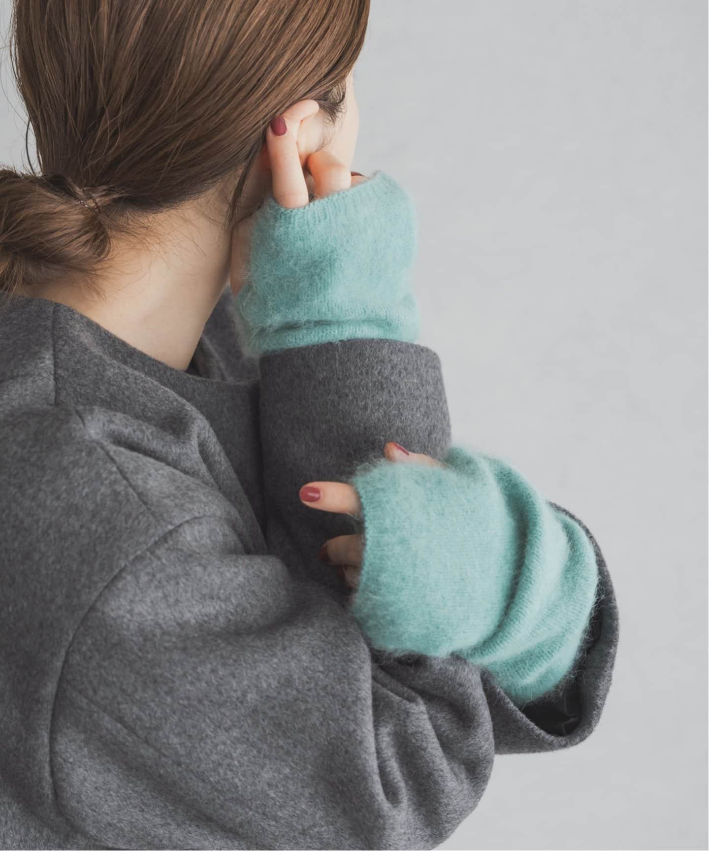 【SALE/30%OFF】IENA fluffy ファーアームウォーマー イエナ ファッション雑貨 手袋 ピンク グレー ネイビー グリーン【送料無料】