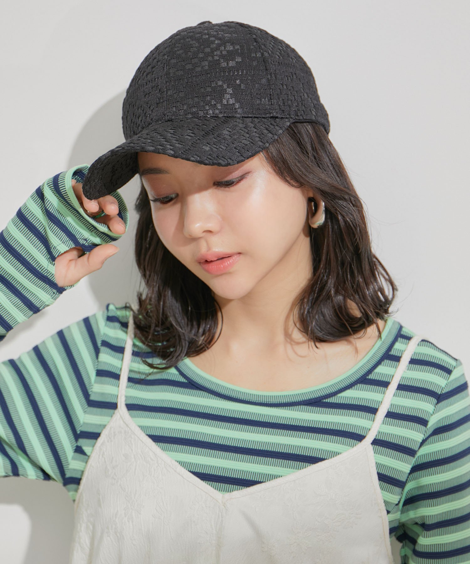 VIS 【小顔見え】レースキャップ ビス 帽子 キャップ ブラック ホワイトのサムネイル