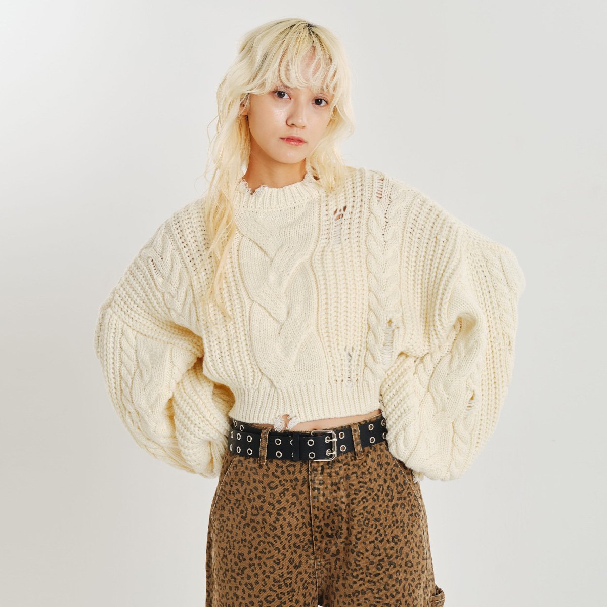atmos pink atmos pink Cable Damaged Knit IVORY アトモス トップス ニット ホワイト【送料無料】