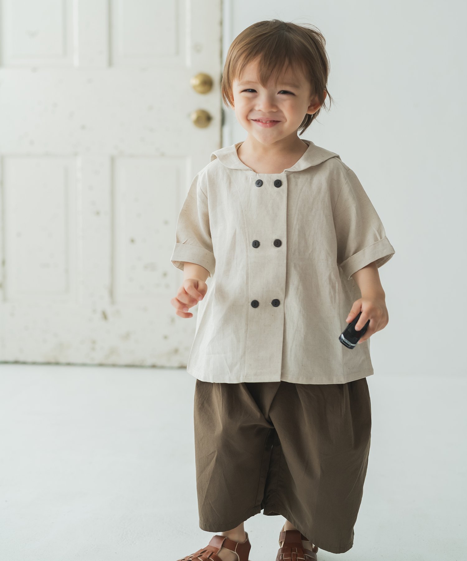 riziere リネン混ダブルボタンセーラーカラーブラウス リジェール トップス シャツ・ブラウス ベージュのサムネイル