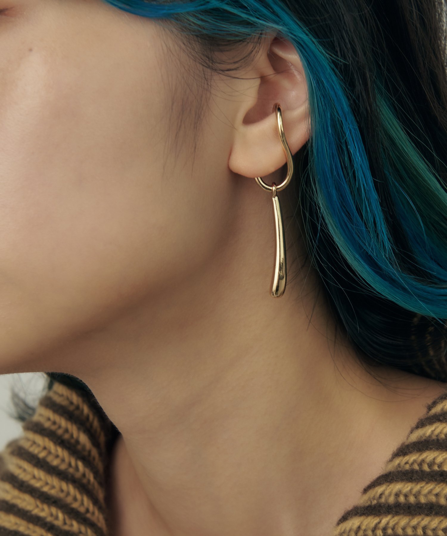 【SALE/50%OFF】GOLDY スウィング スピーシーズ ニュアンス イヤーカフ ゴールディ アクセサリー・腕時計 イヤリング・イヤーカフ シルバー ゴールド