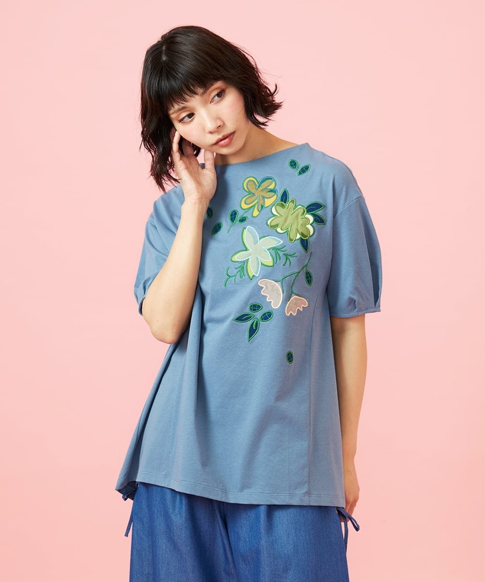 Jocomomola 【接触冷感】Fresco 天竺フラワーアップリケTシャツ ホコモモラ トップス カットソー・Tシャツ ホワイト ブルー