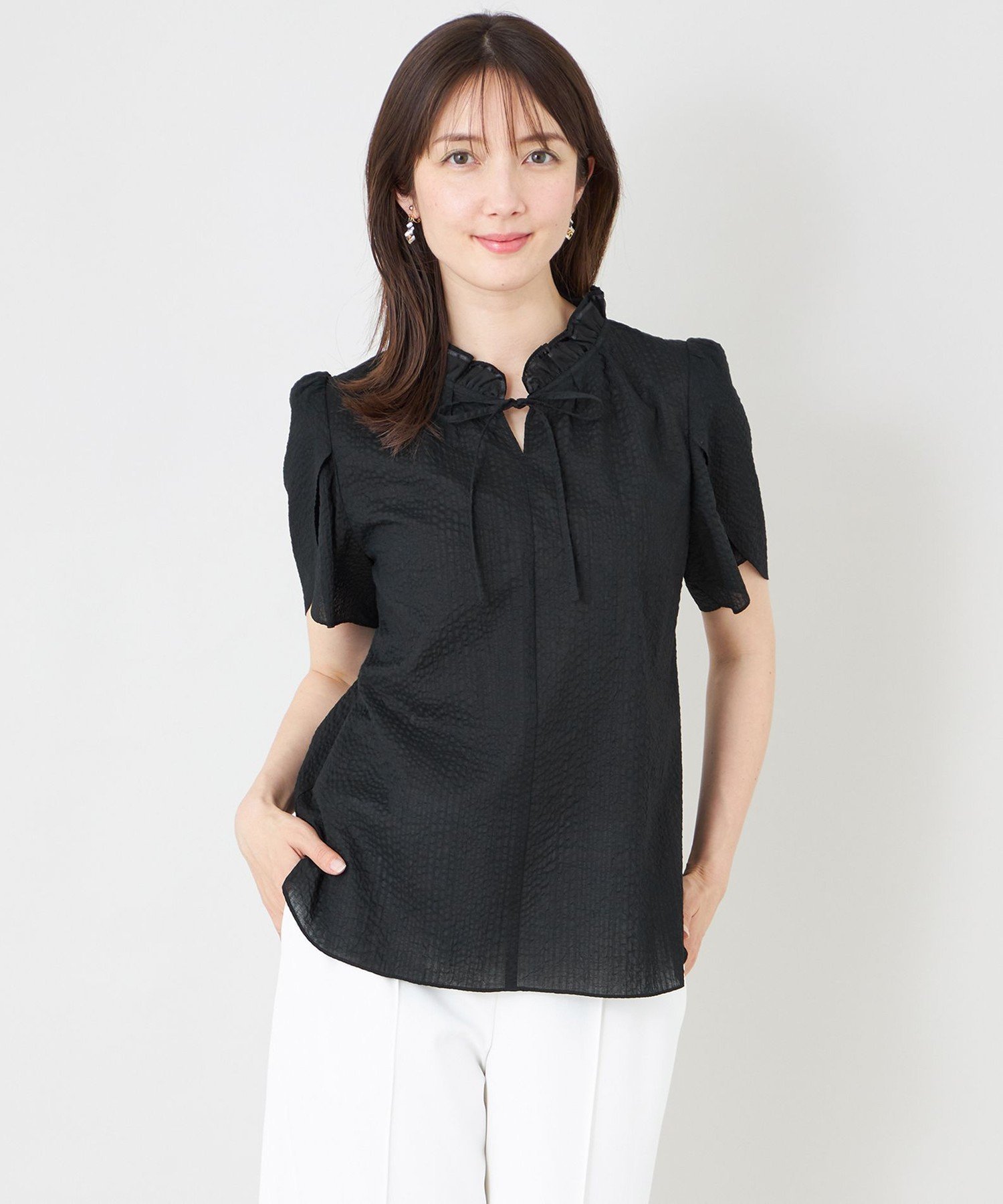 TO BE CHIC ウェーブローン フリルブラウス トゥー ビー シック トップス シャツ・ブラウス ブラック