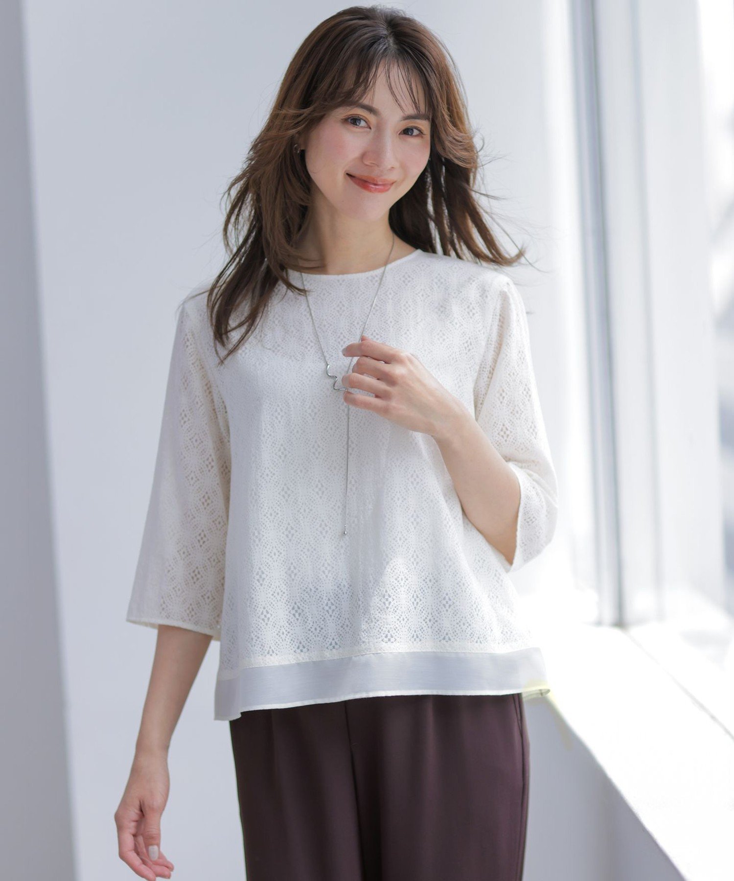 J.PRESS LADIES L 【一枚で着映え】幾何オパール プルオーバー ブラウス ジェイプレス トップス シャツ・ブラウス ベージュ ネイビー グレー