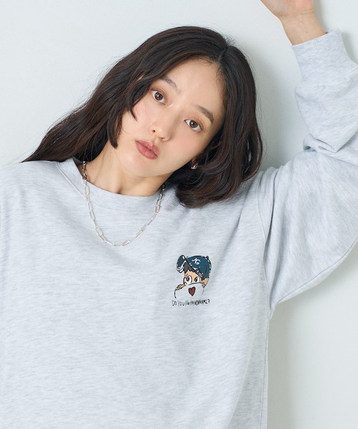 FREAK'S STORE kaoyorinakami × FREAK'S STORE/カオヨリナカミ 別注 ランダム フェイスプリント クルーネックスウェット 26AW フリークスストア トップス スウェット・トレーナー グレー ネイビー【送料無料】
