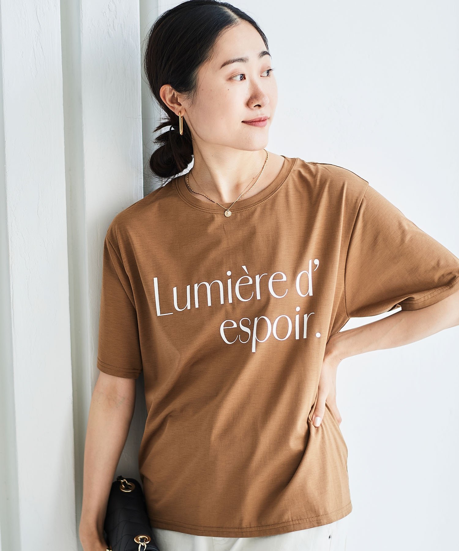 le.coeur blanc ＜手洗い可能＞Lumiere d' espoir.ロゴTシャツ ルクールブラン トップス カットソー・Tシャツ ブラウン グレー【送料無料】のサムネイル