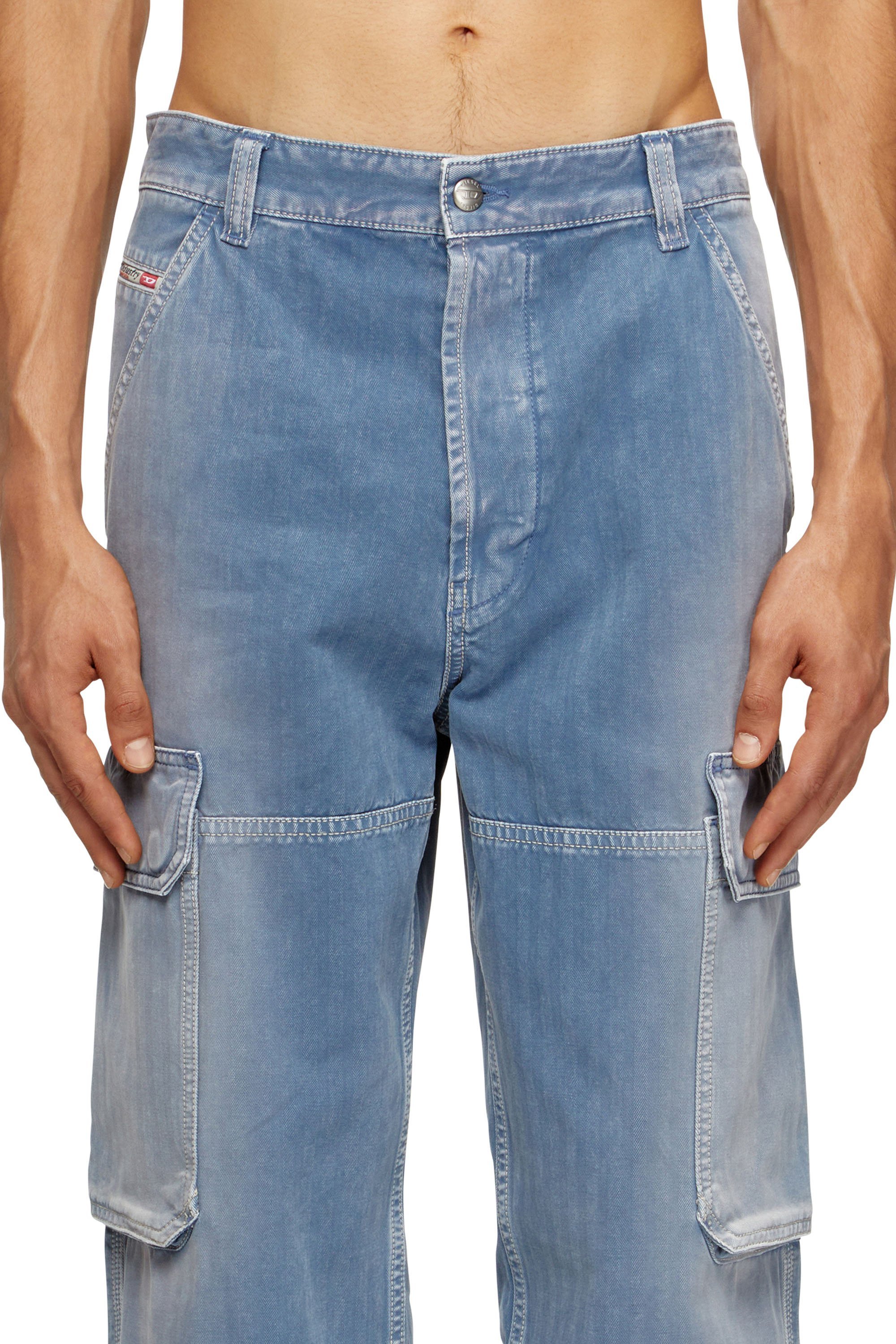 メンズ デニムパンツ REGULAR D-UTY-CARGO L.30 ディーゼル パンツ ジーンズ・デニムパンツ ブルー