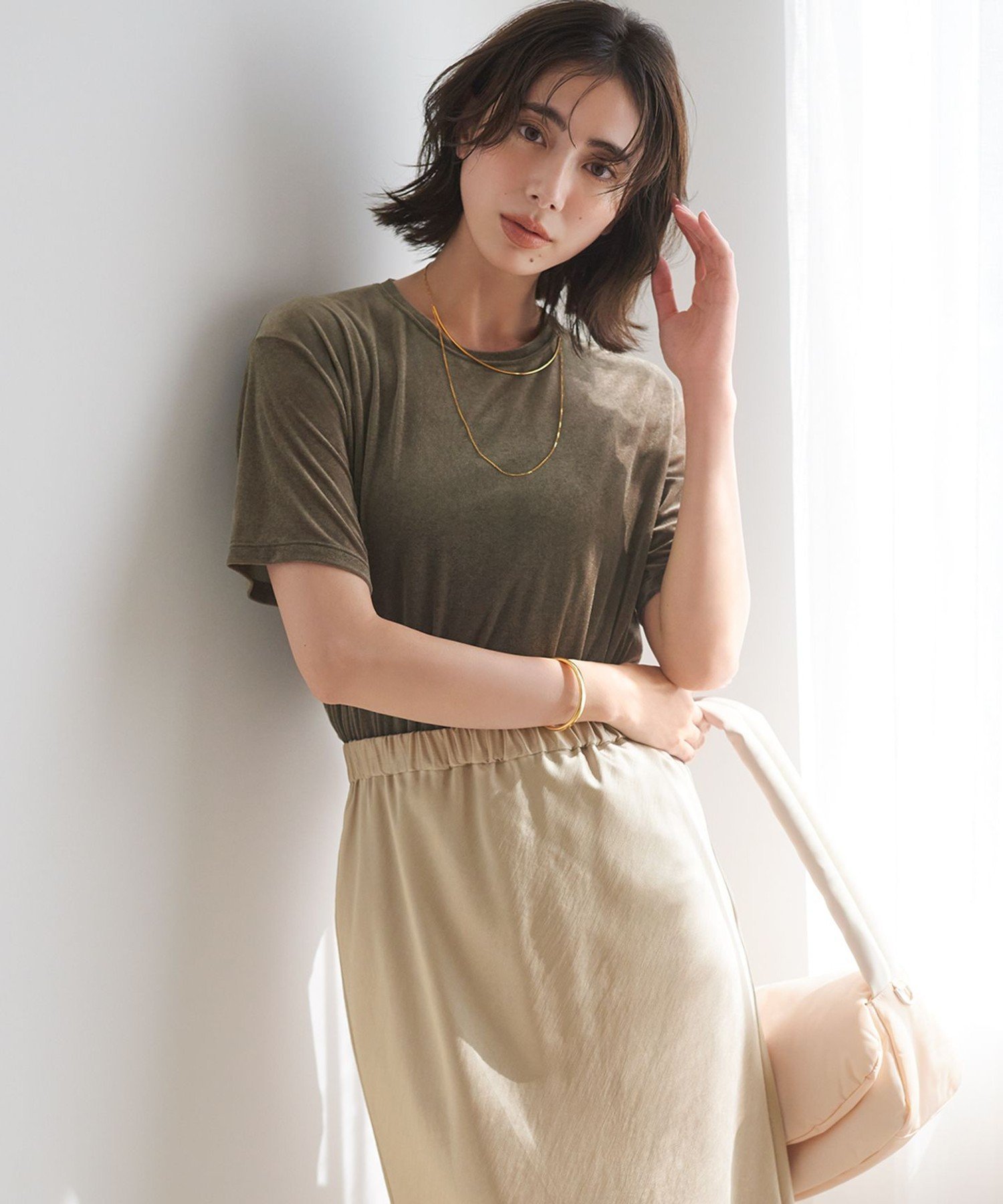 23区 【洗える】シアーベロア リラックス Tシャツ ニジュウサンク トップス カットソー・Tシャツ カーキグリーン【送料無料】のサムネイル