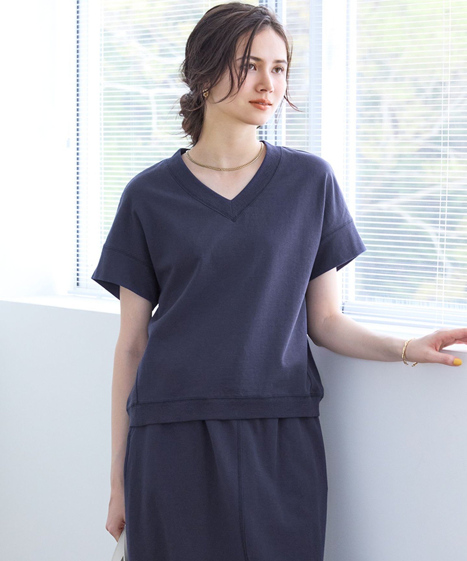 23区 【SLOW/WEB限定】ラスティックテリー Vネック カットソー ニジュウサンク トップス カットソー・Tシャツ ベージュ