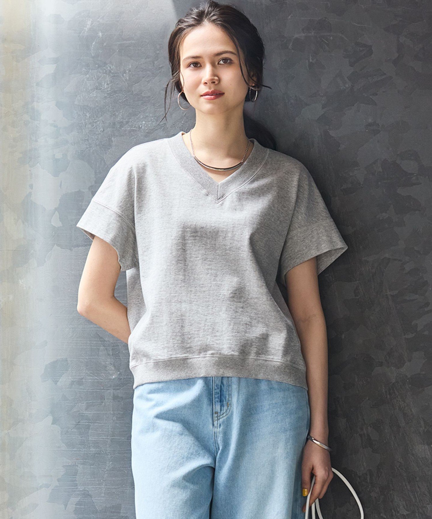 23区 【SLOW/WEB限定】ラスティックテリー Vネック カットソー ニジュウサンク トップス カットソー・Tシャツ ベージュ