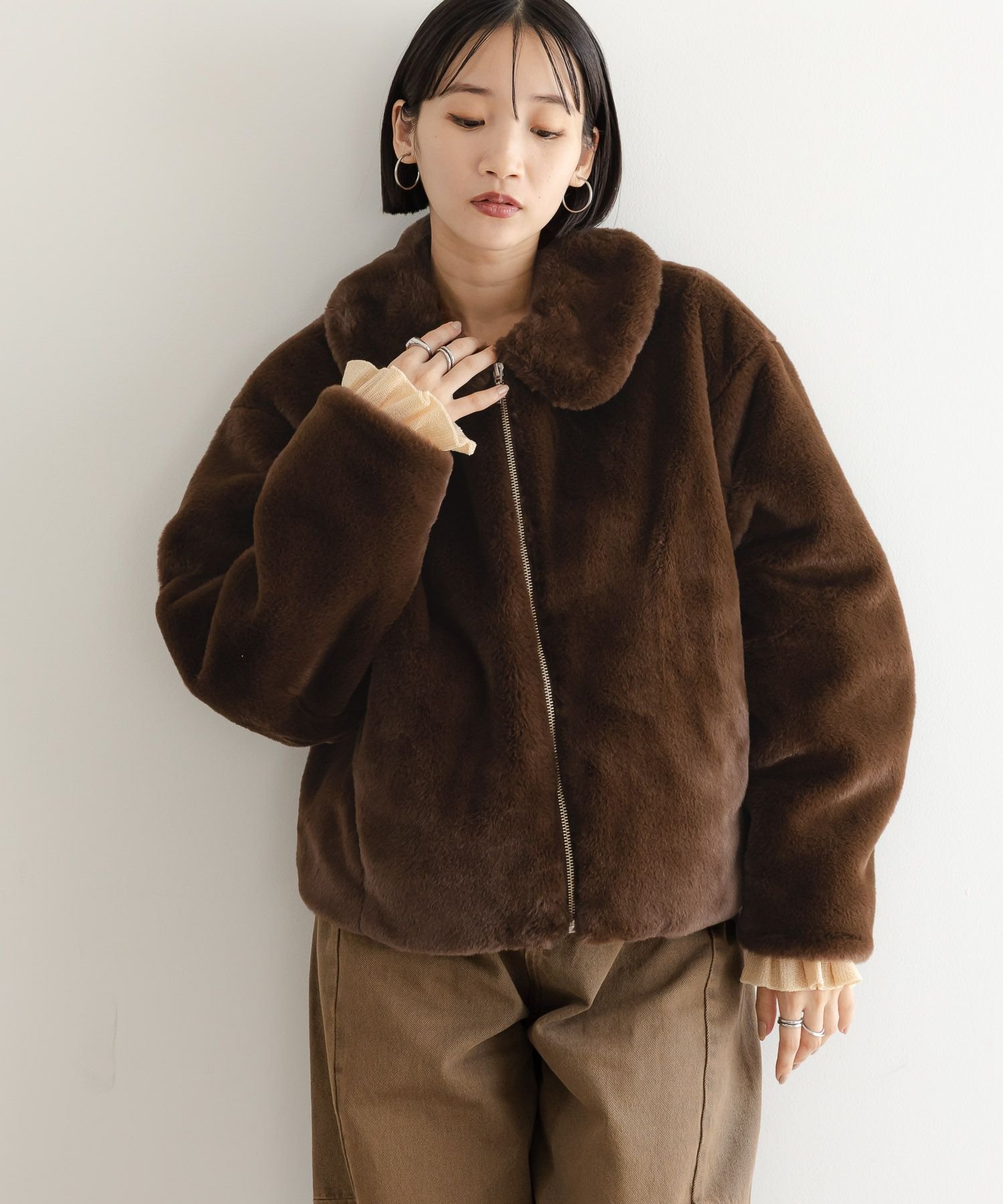 ファーコート ダークブラウン バンビ 明日なに着る？】茶系の中でも