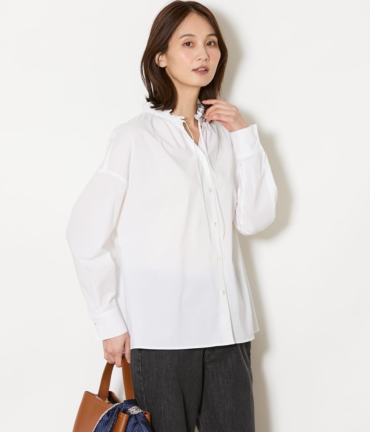 NEWYORKER WOMEN L-SIZE 【L】タイプライター フリルスタンドブラウス ニューヨーカー エルサイズ トップス シャツ・ブラウス ブルー ホワイト
