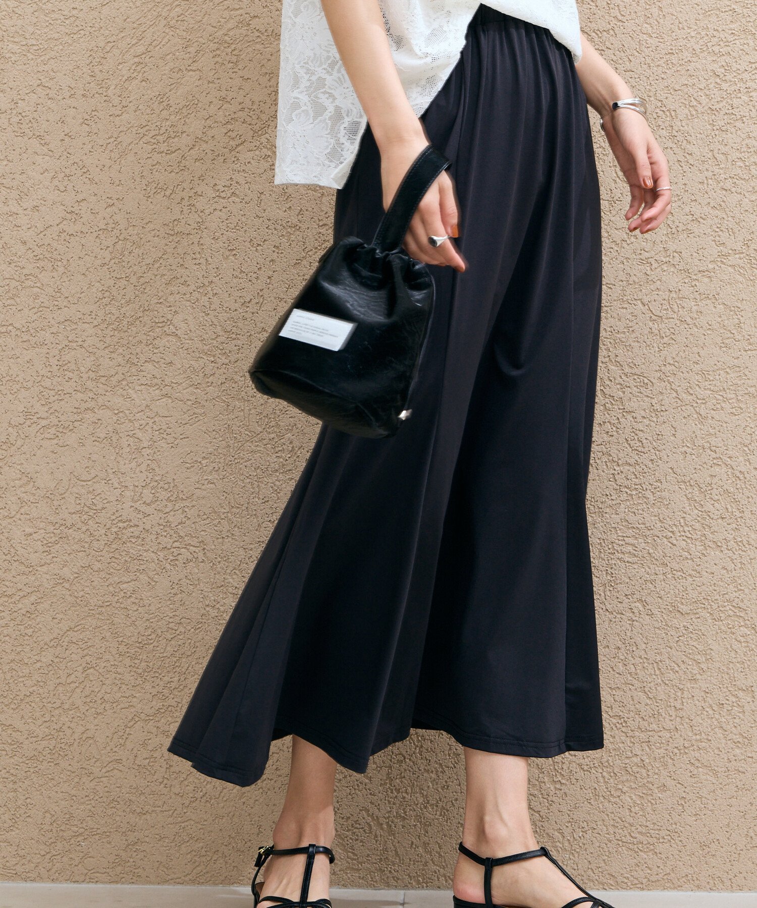 【SALE／40%OFF】DOUX ARCHIVES 【速乾・接触冷感】マーメイドスカート ドゥアルシーヴ スカート ロング・マキシスカート ブラック ホワイト【送料無料】