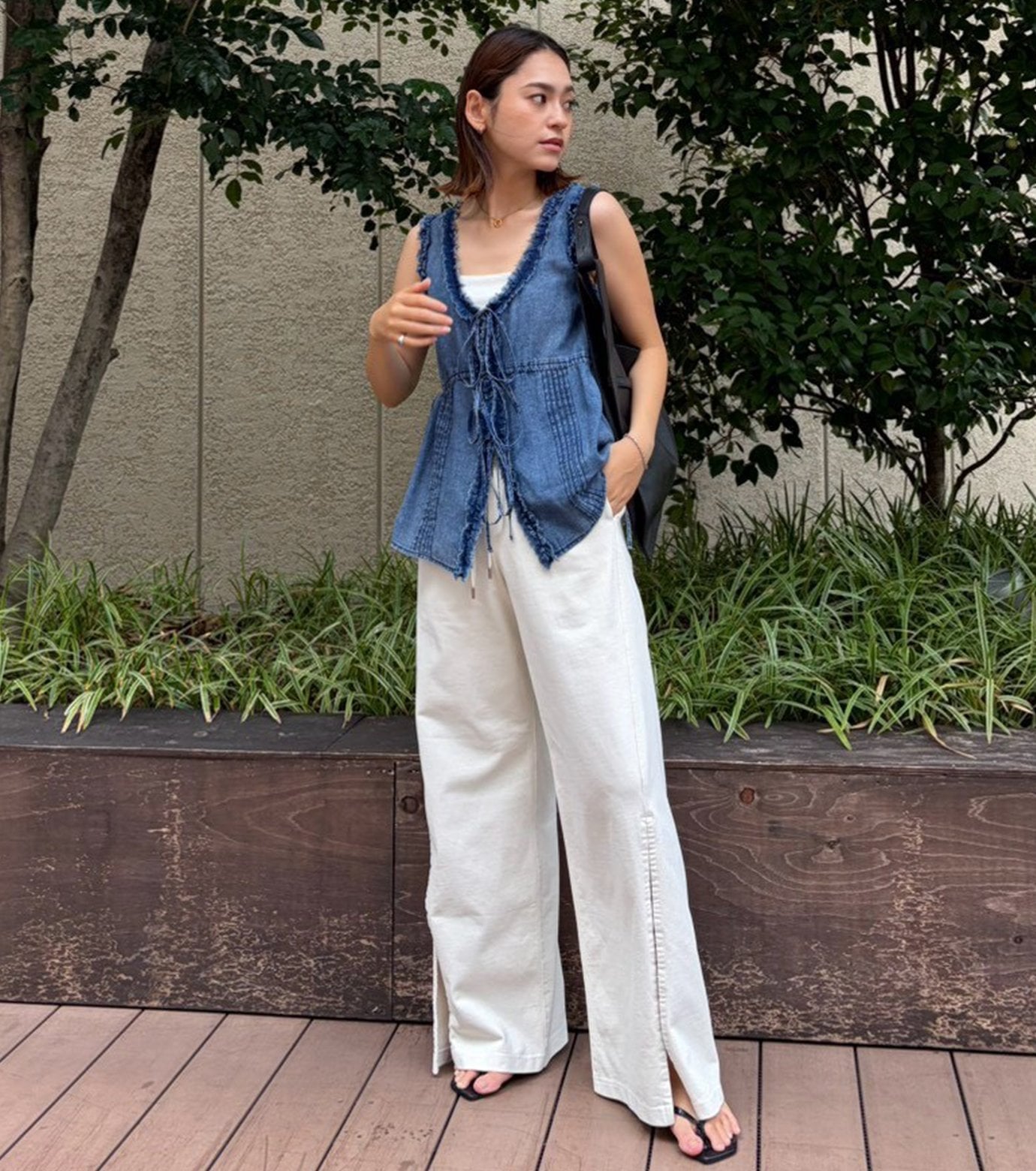 LE CIEL BLEU トラックパンツ / Track Pants ルシェルブルー パンツ その他のパンツ ブラック ホワイト イエロー
