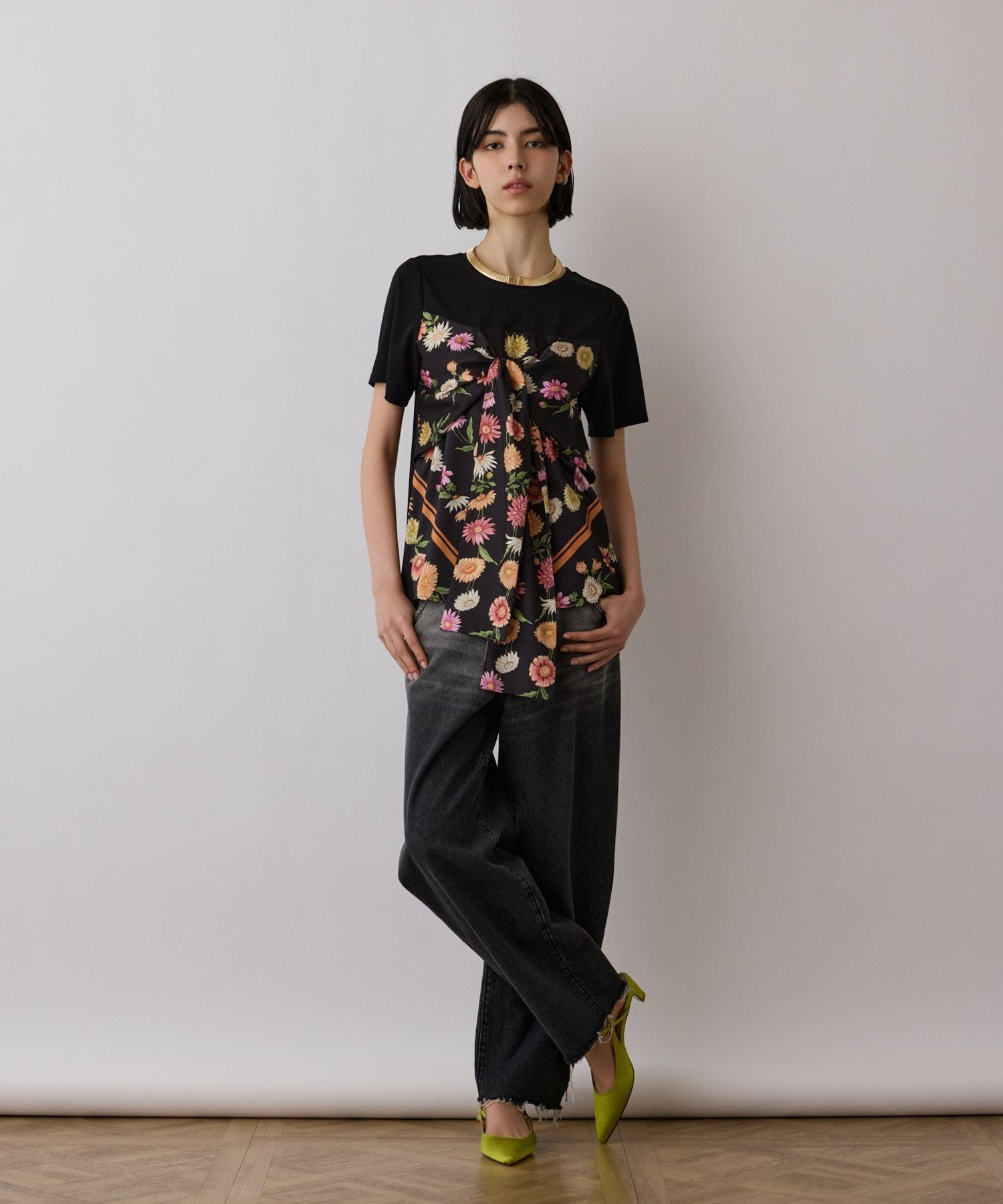 【華やか映えTシャツ♪】LV ★ スカーフプリントTシャツ 楽天市場】スカーフ プリント tシャツの通販
