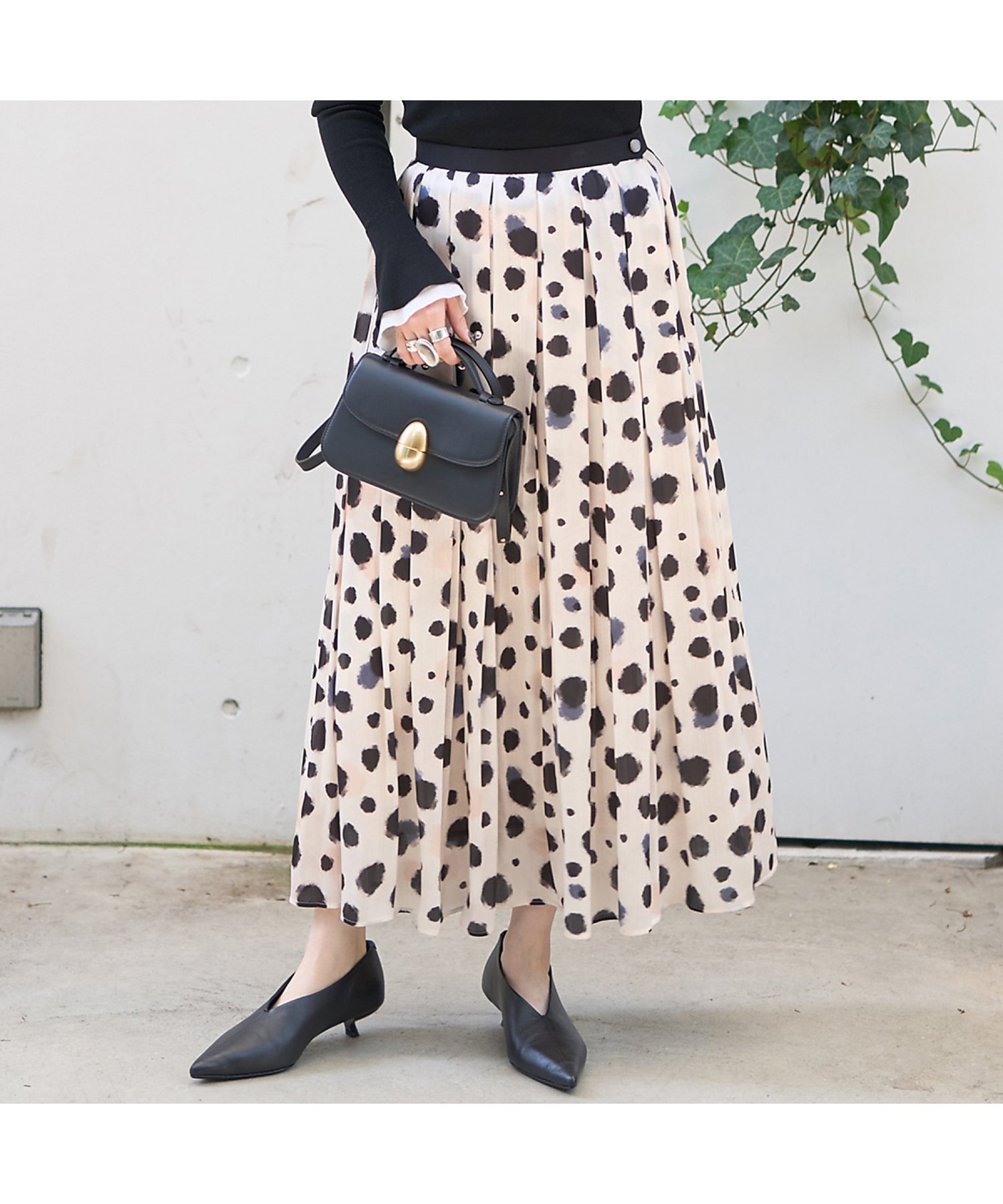 DESIGNWORKS 【セットアップ対応】イタリアンファブリックランダムドットプリーツスカート デザインワークス スカート ロング・マキシスカート ホワイト【送料無料】