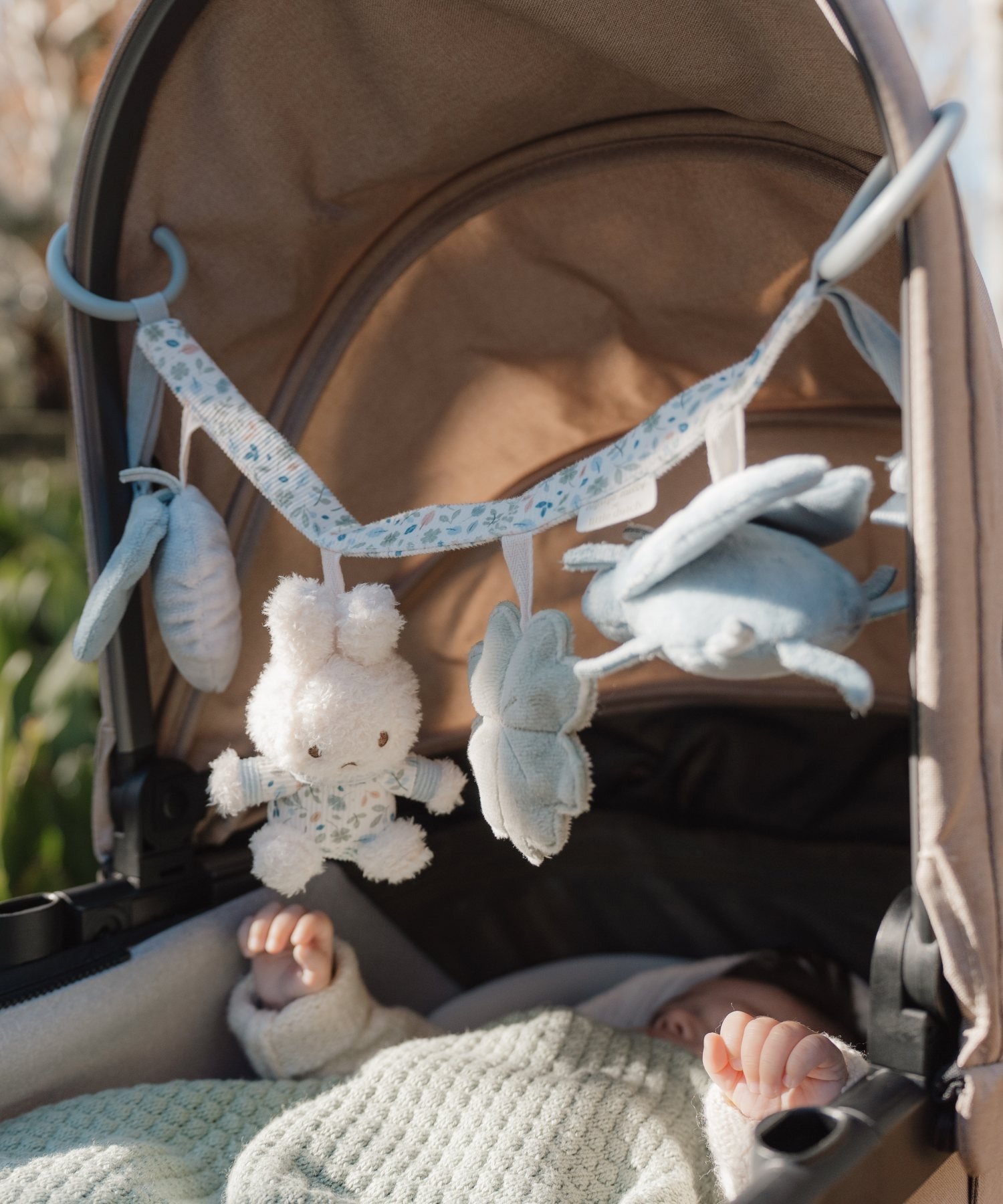 BIRTHDAY BAR WEB限定【MIFFY ミッフィー】x Little Dutchストローラートイ バースデイバー マタニティウェア・ベビー用品 その他のベビーグッズ ブルー ピンク 2