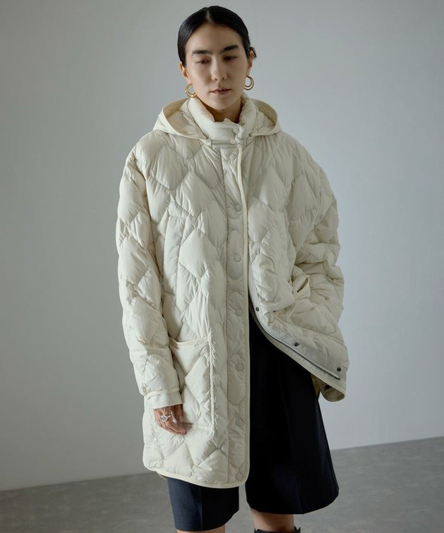 SALON adam et rope' 【WOOLRICH(ウールリッチ)】HERITAGE CAPE/ヘリテージケープ サロン アダム エ ロペ ジャケット・アウター その他のジャケット・アウター ベージュ【送料無料】のサムネイル
