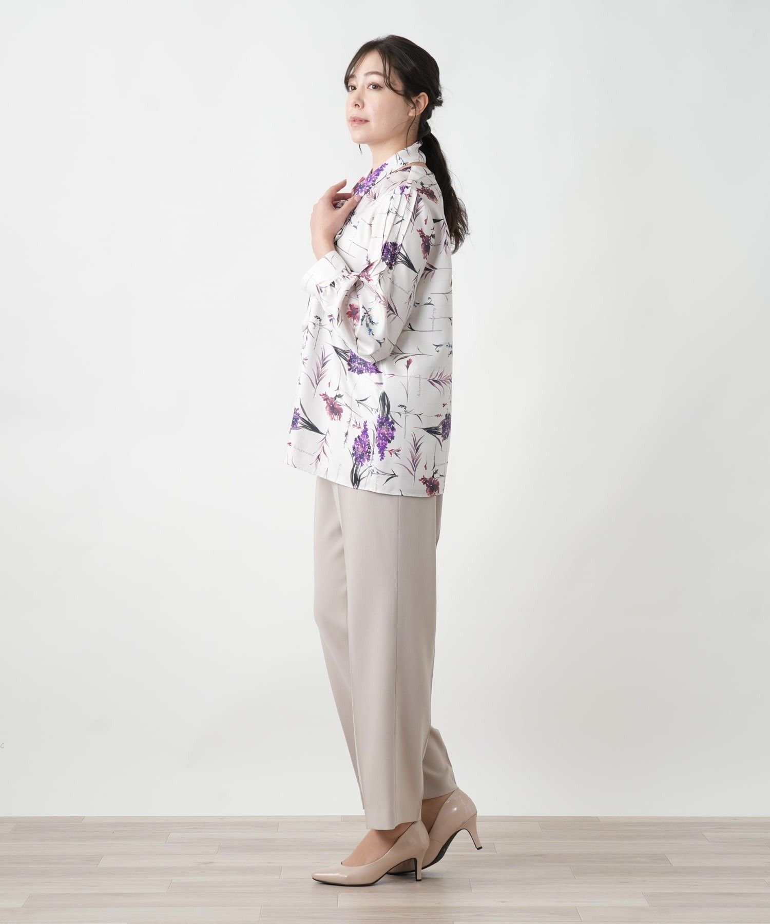 Leilian PLUS HOUSE 【店頭人気】プリントボウタイブラウス【ROCHAS Premiere】 レリアン プラスハウス トップス シャツ・ブラウス パープル