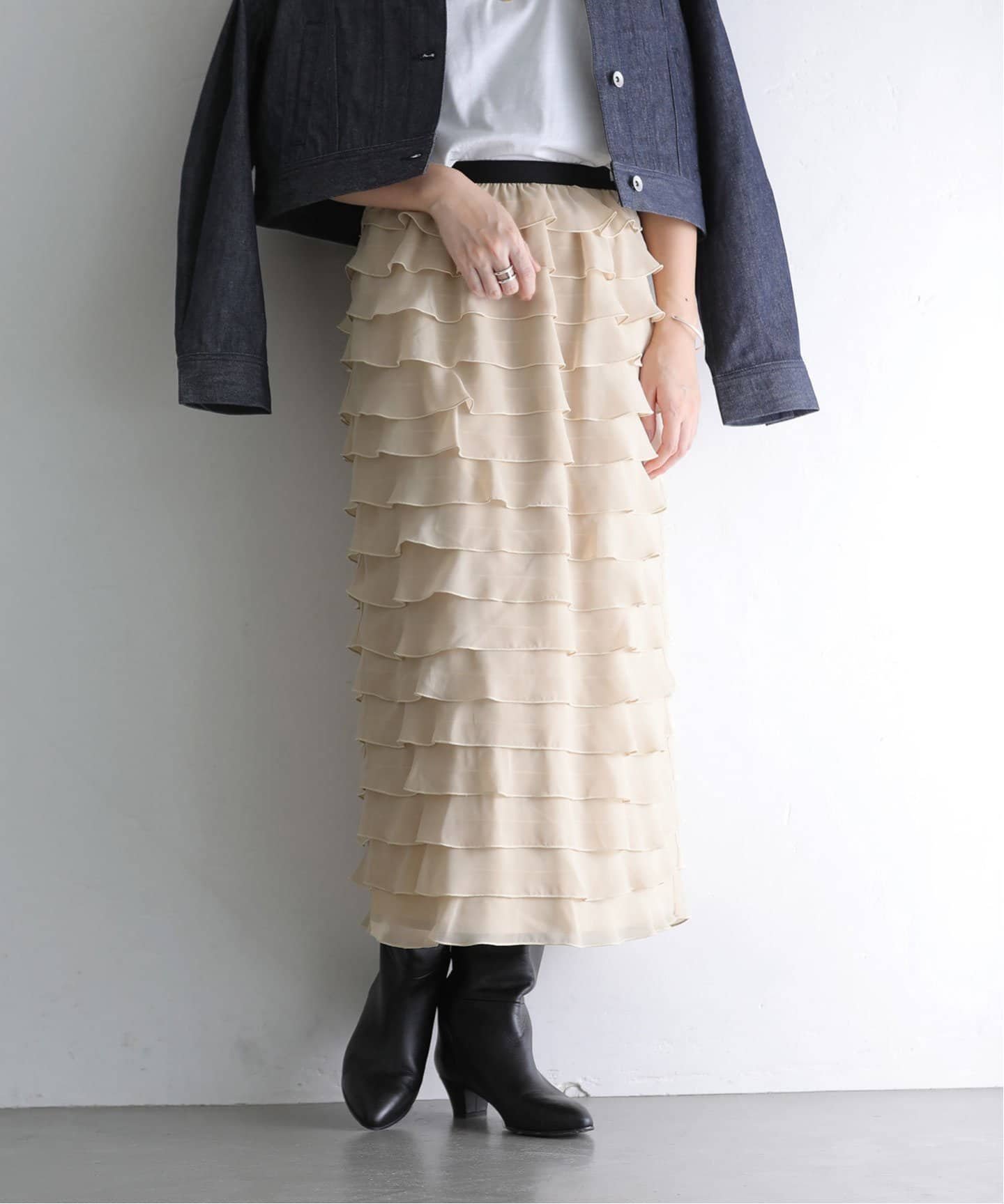 La Totalite Ruffle Skirt ラ トータリテ スカート ロング・マキシスカート ベージュ グレー