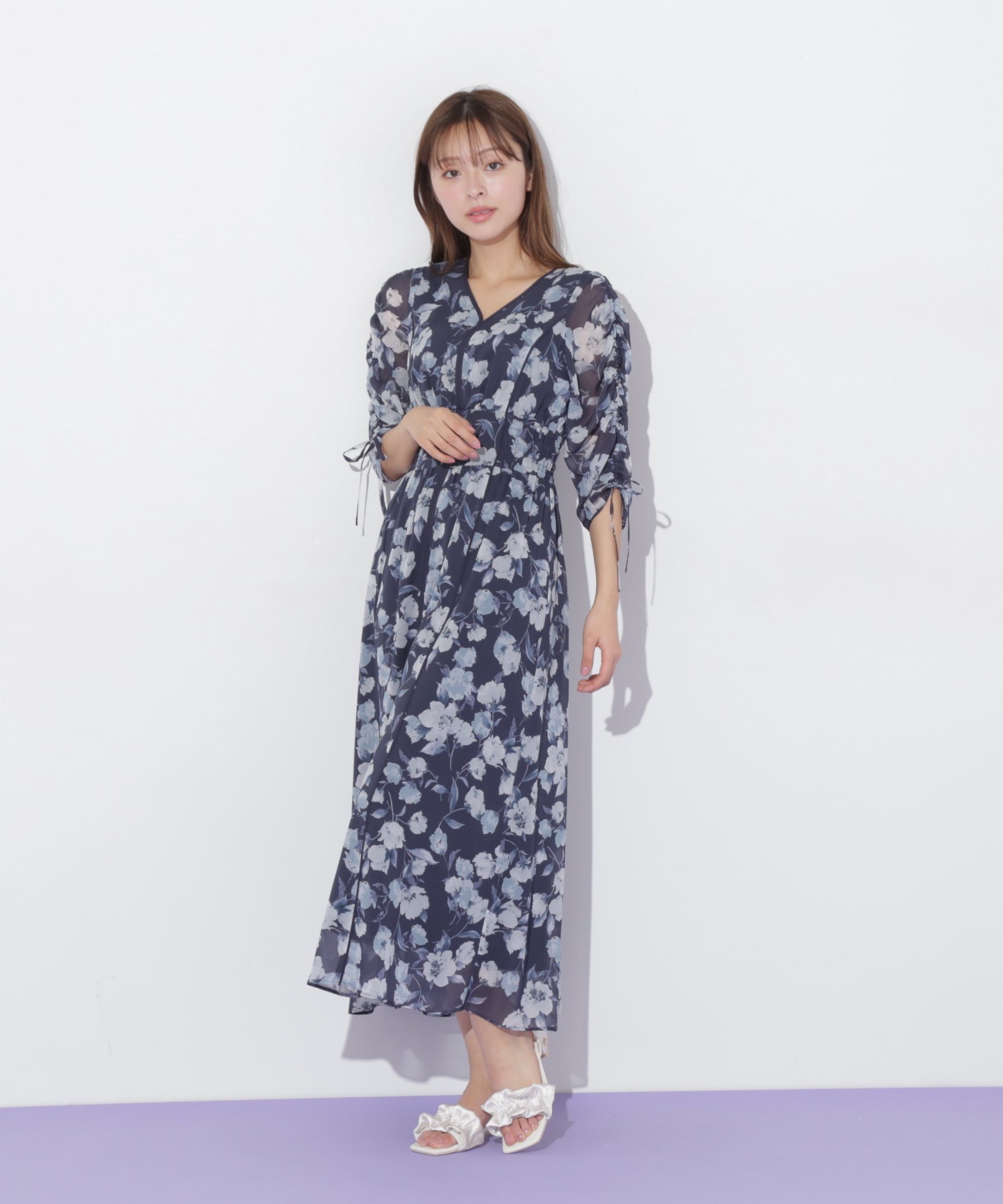 楽天市場】JILLSTUART ジルスチュアート フラワー ワンピースの通販 楽天市場】JILLSTUART ジルスチュアート フラワー ワンピースの通販