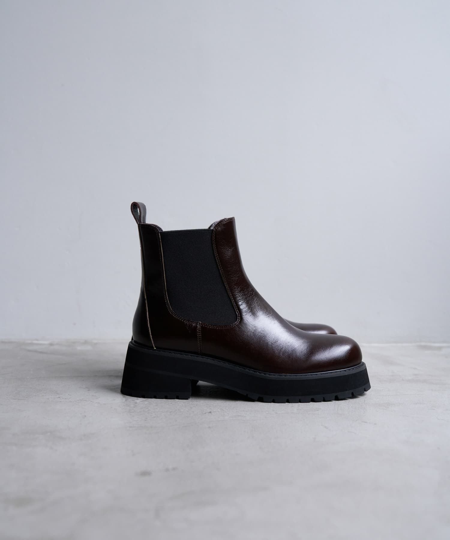 【SALE／50%OFF】LANVIN en Bleu レザーサイドゴアブーツ ランバンオンブルー シューズ・靴 その他のシューズ・靴 ブラック ブラウン【送料無料】