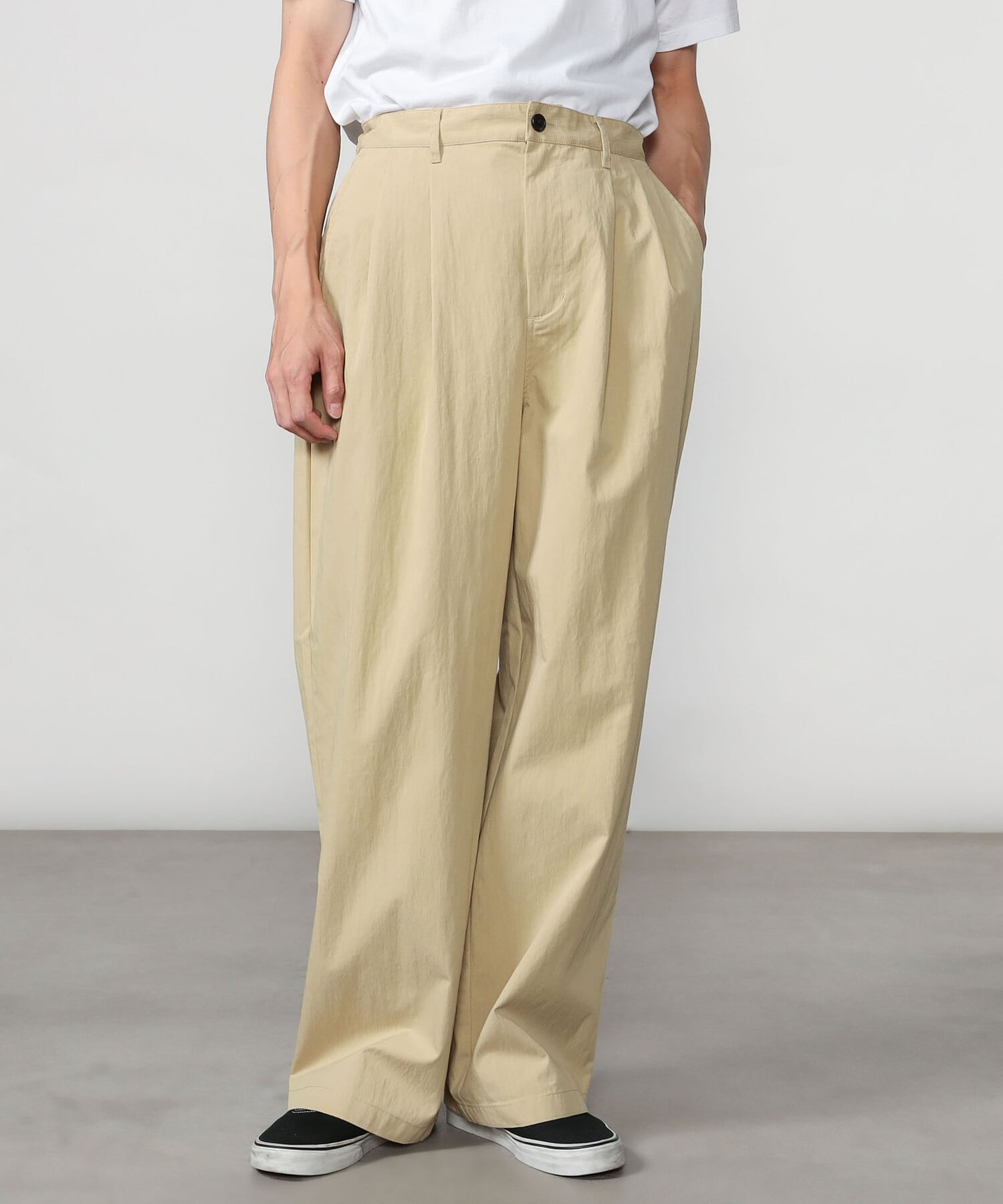 Bshop DANTON ｜ コットンナイロンツイル 2タックワイドイージーパンツ MEN ビショップ パンツ その他のパンツ ベージュ ネイビー