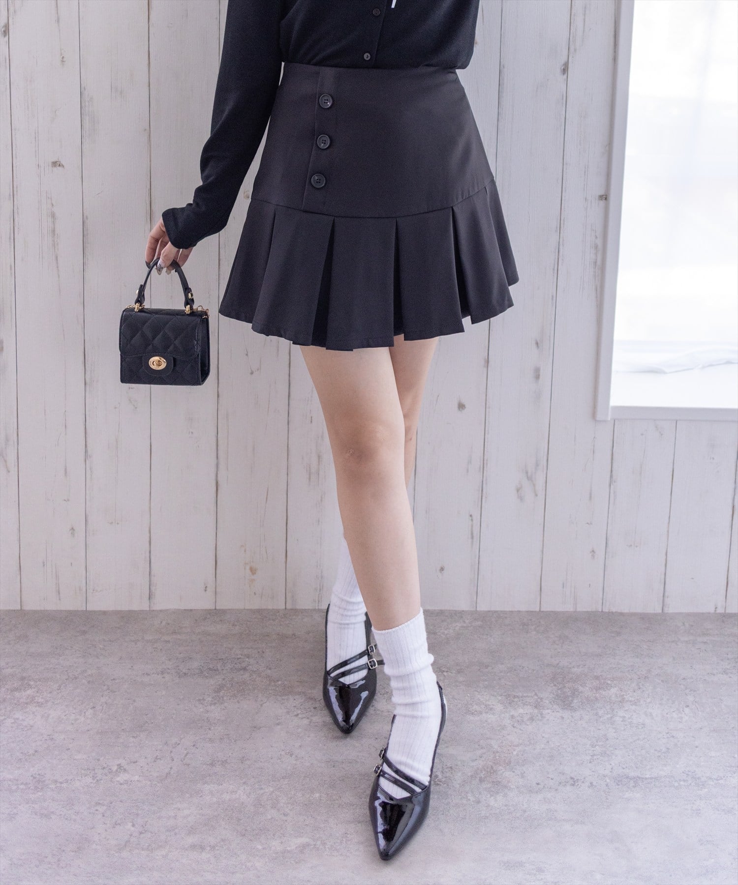 【SALE／33%OFF】clear クラシカルボタン切替プリーツスカート クリア スカート ミニスカート ブラック ブラウン