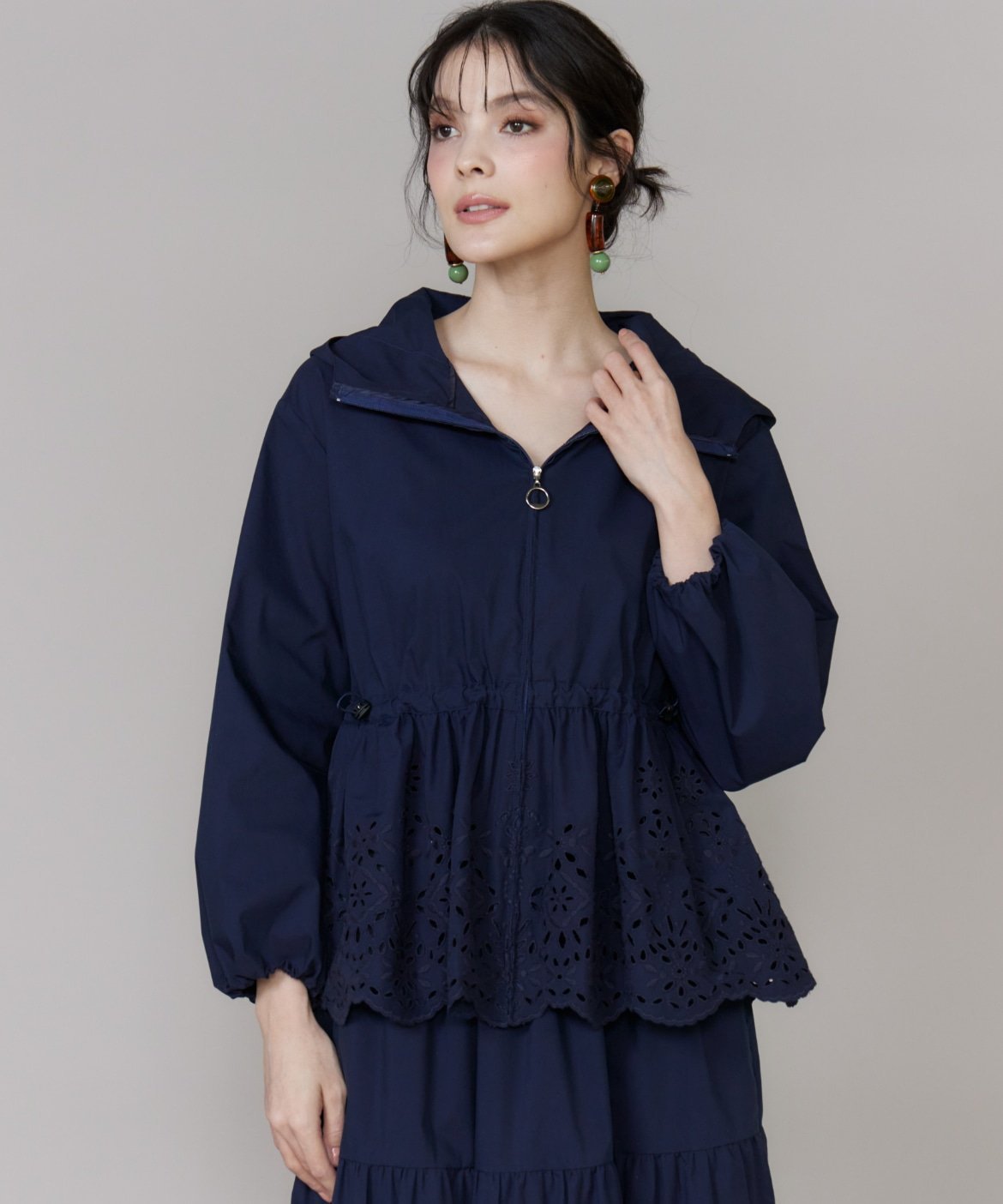 Maglie par ef-de 《大きいサイズ》ラッシュガードレースブルゾン《M Maglie le cassetto》《UVカット・撥水加工》 マーリエ ル カセット ジャケット・アウター その他のジャケット・アウター ネイビー ピンク