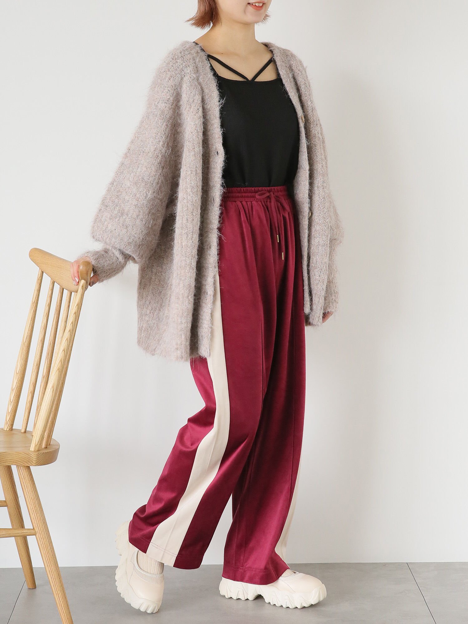 ehka sopo ベロアラインパンツ エヘカソポ パンツ その他のパンツ レッド ネイビー ブラウン【送料無料】のサムネイル