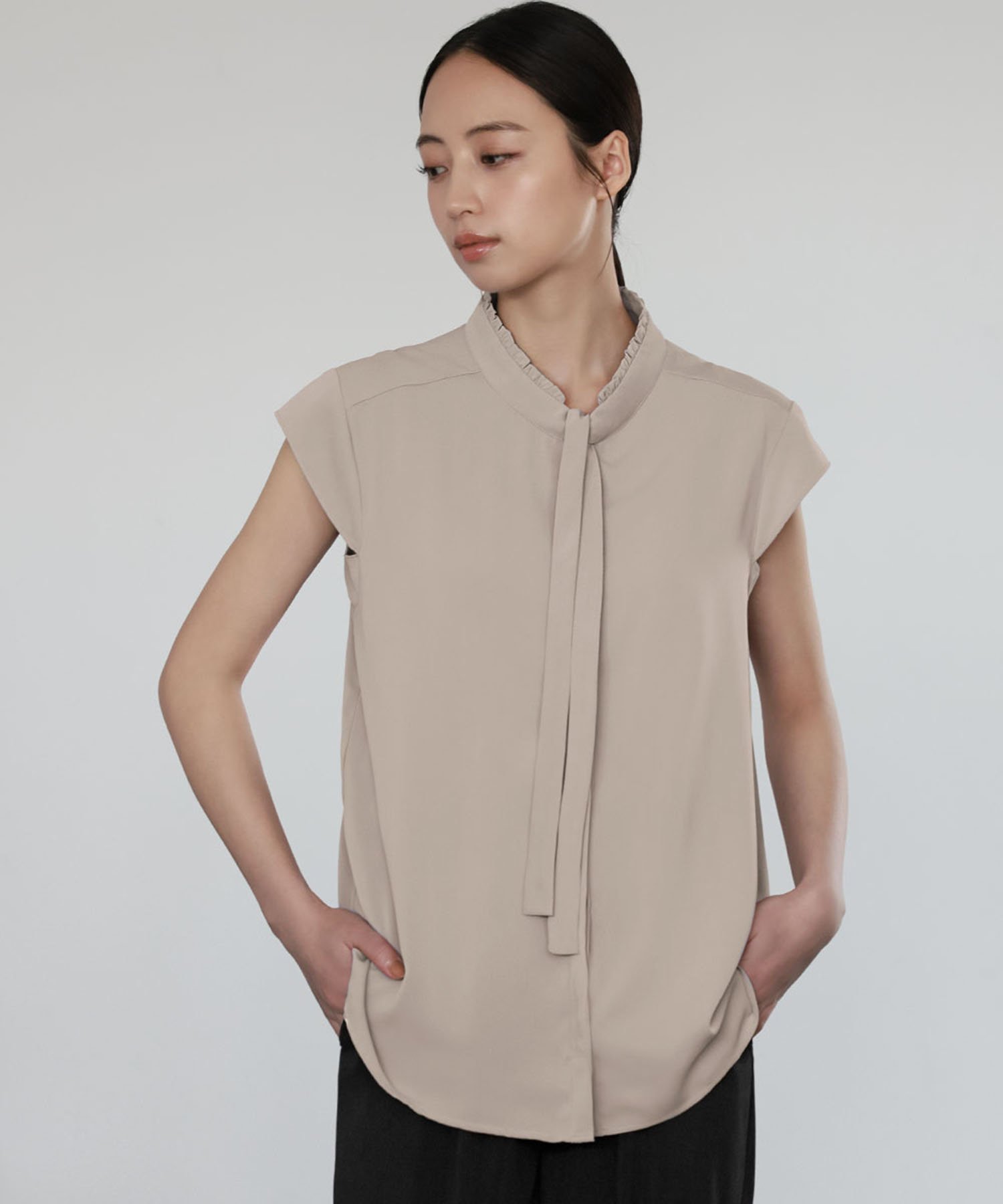 【SALE／7%OFF】Flolia ボウタイ襟フリルブラウス オフィス ビジネス フォーマル セレモニー【洗える】 リバーフィールド アンド コー トップス シャツ・ブラウス【送料無料】