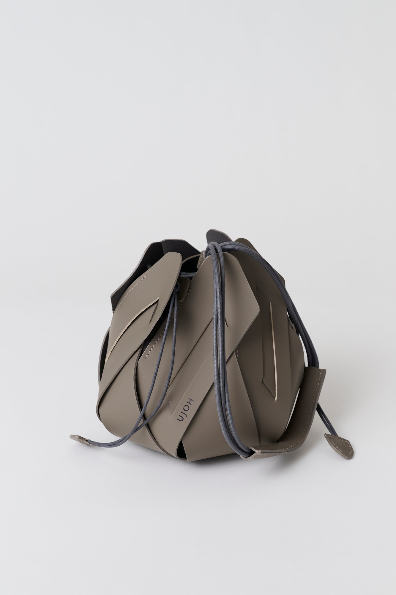 UJOH Bud Bag ウジョー バッグ トートバッグ ブラック グレー