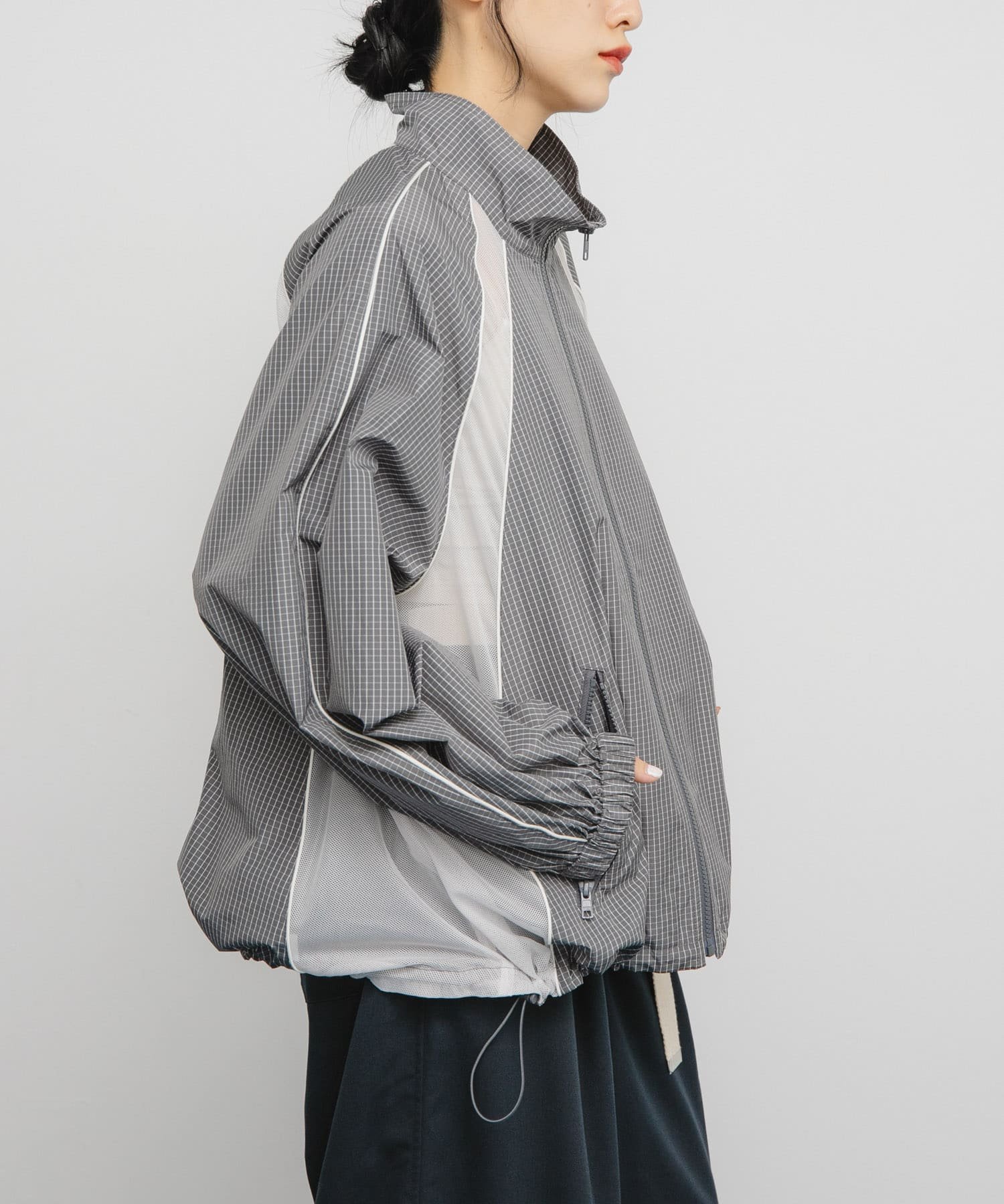 【SALE／40%OFF】KBF チェックZIPアップブルゾン ケービーエフ ジャケット・アウター ブルゾン・ジャンパー グレー カーキグリーン【送料無料】のサムネイル