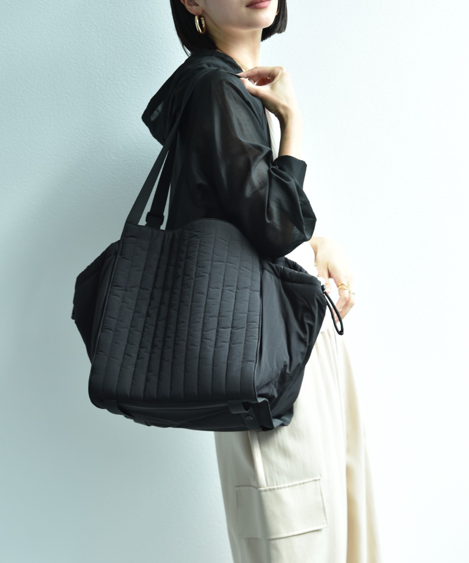 SOLPRESA NYLON QUILETING TOTE BAG インター