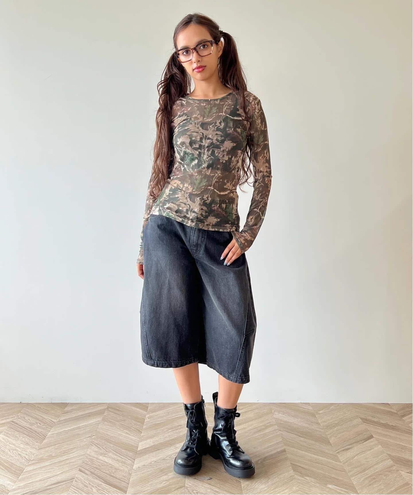 JOINT WORKS anna sui nyc / アナスイエヌワイシー CAMO シアートップス ジョイントワークス トップス カットソー・Tシャツ カーキグリーン ピンク