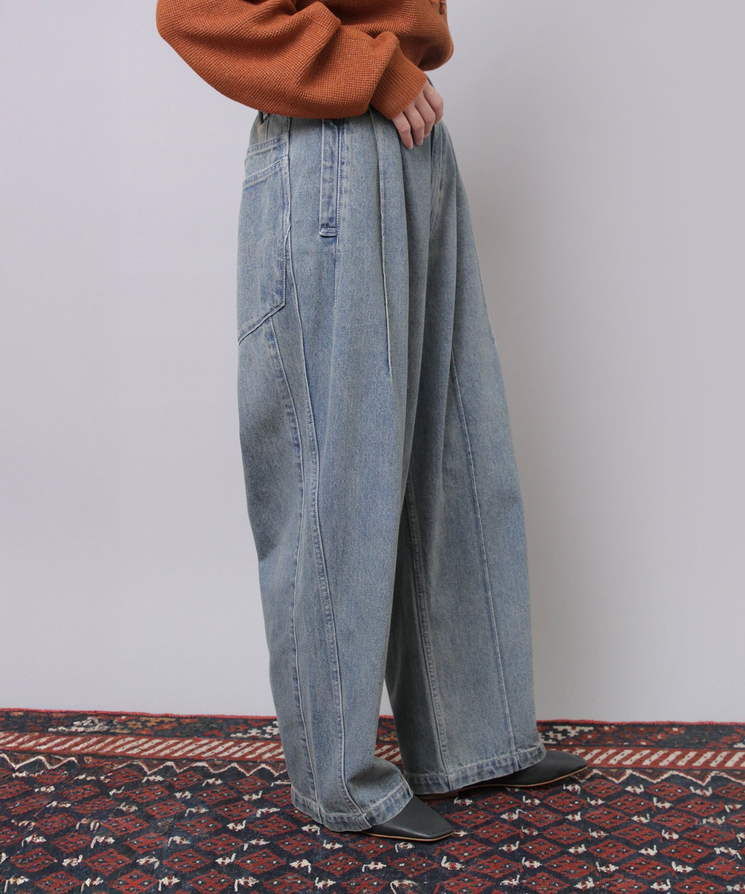 URCH RNA R4389 URCHデニスラパンツ アールエヌエーエヌ パンツ ジーンズ・デニムパンツ ブルー