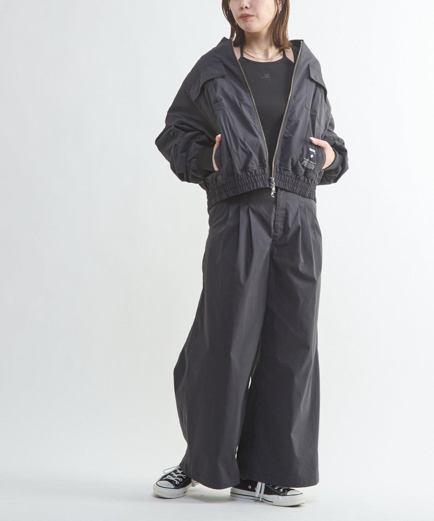 CONVERSE TOKYO WOMEN MILITARY TUCK WIDE PANTS コンバーストウキョウ パンツ その他のパンツ ブラック カーキグリーン【送料無料】
