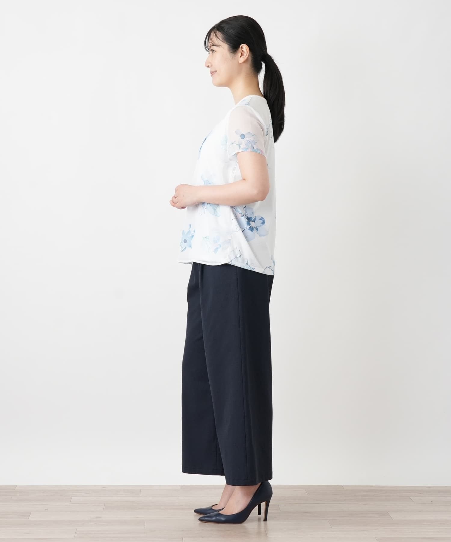 Leilian 花柄シアーカットソー【Leilian WHITE LABEL】 レリアン トップス カットソー・Tシャツ ホワイト
