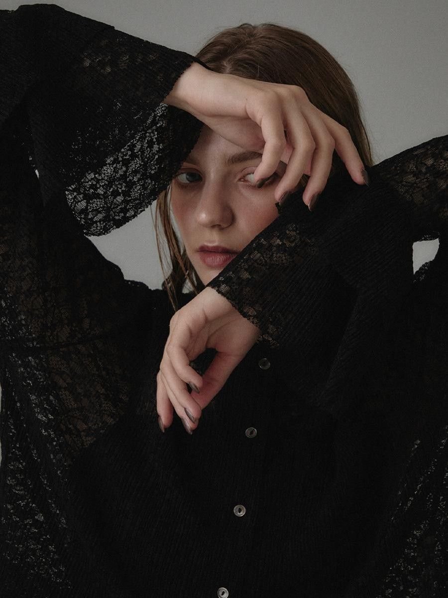 ティアードスリーブレースブラウス ヴァン トップス カットソー・Tシャツ ブラック