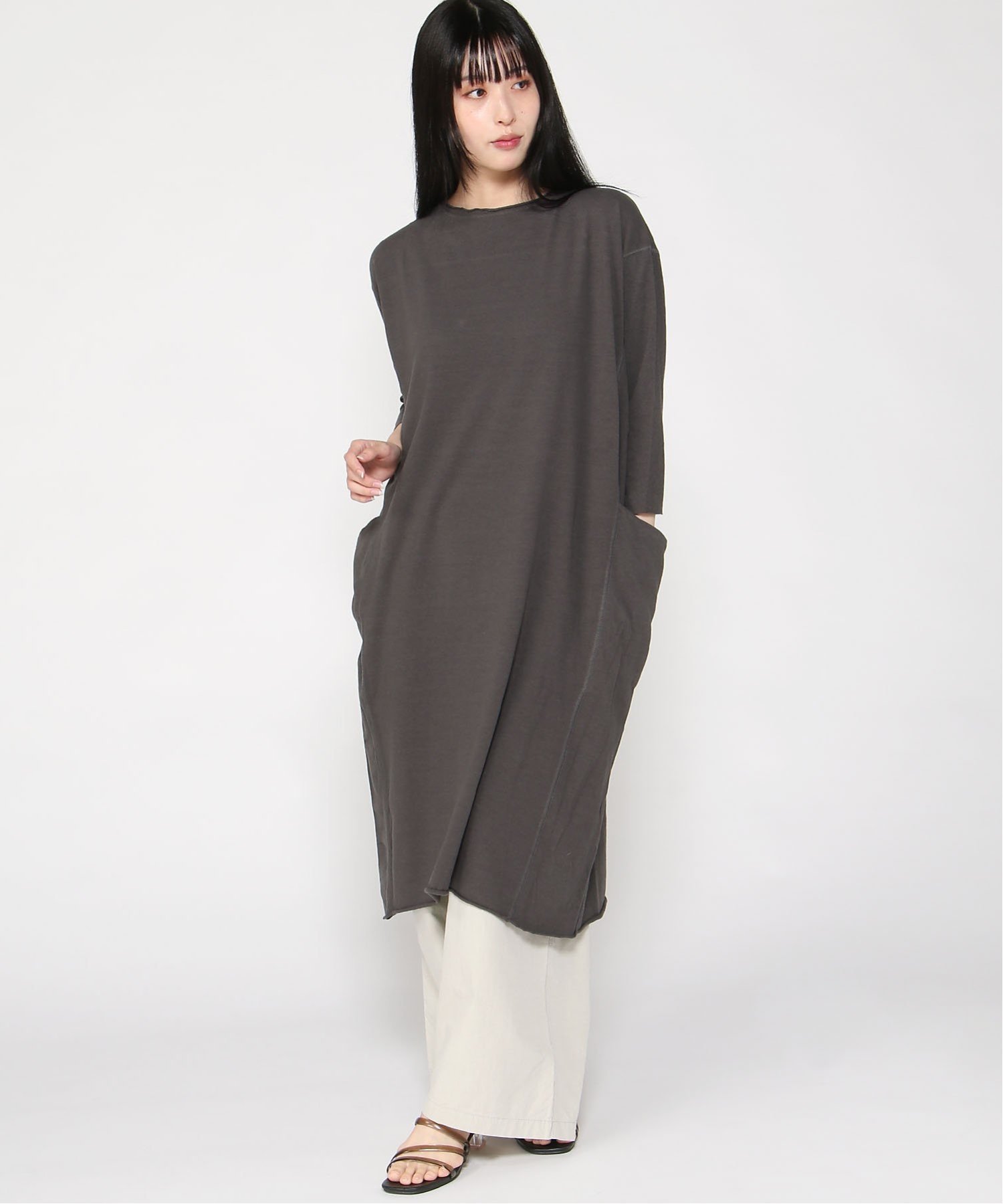 pas de calais pas de calais 綿麻プレーティング&綿麻天竺 ワンピース パドカレ ワンピース・ドレス ワンピース グレー ブラック