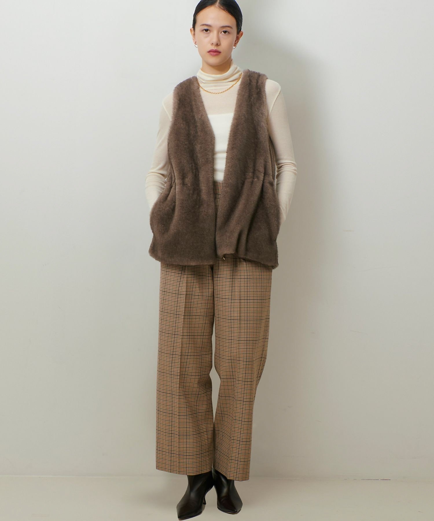qualite 【セットアップ対応】TWツイルチェックパンツ カリテ パンツ その他のパンツ ベージュ