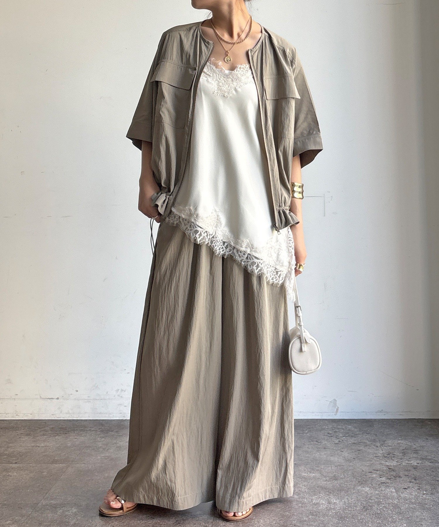【WEB限定/セットアップ可能】UVカット接触冷感ワッシャーブルゾン ドゥドゥ ジャケット・アウター ブルゾン・ジャンパー ベージュ グレー
