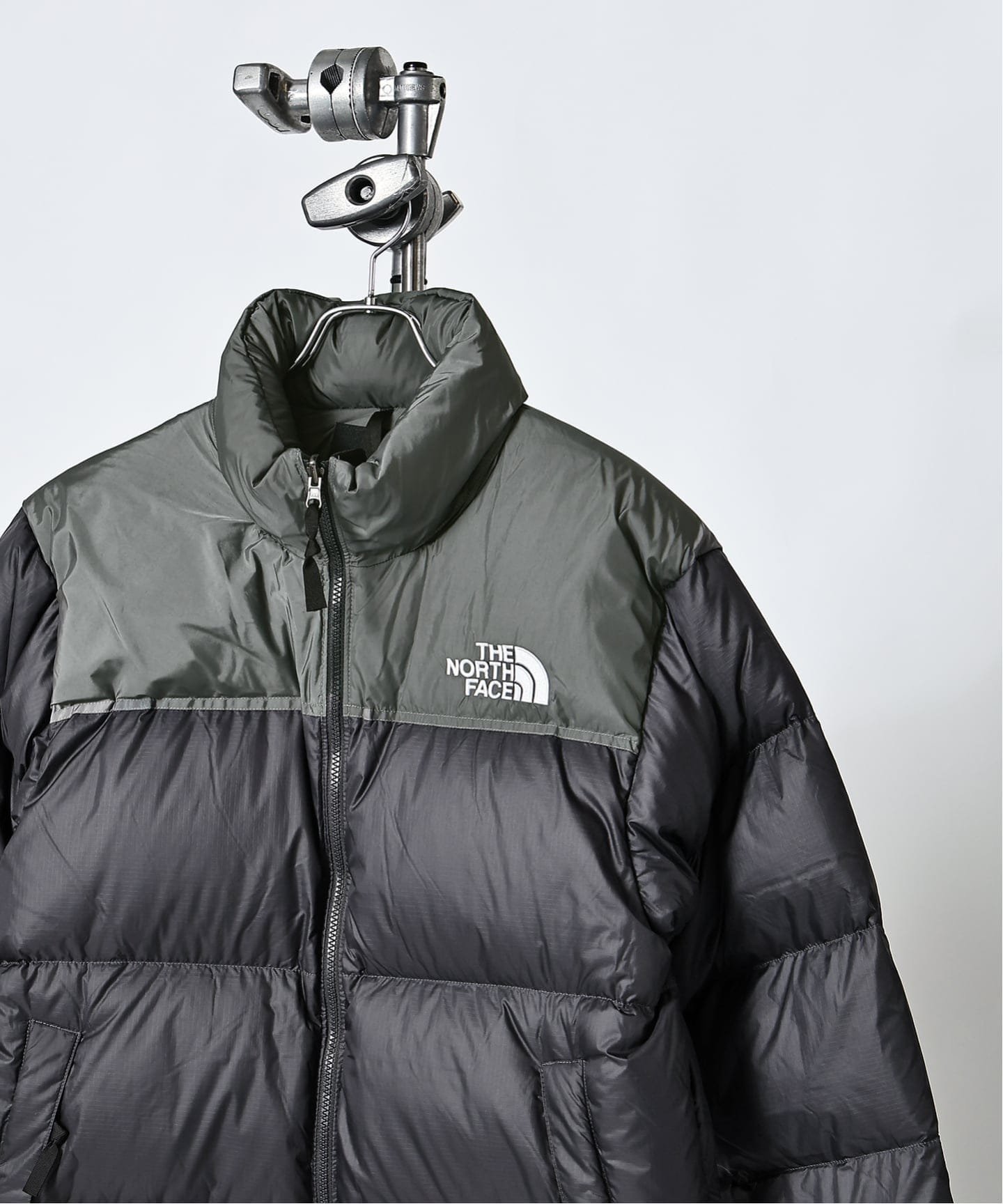 WISM THE NORTH FACE / ザ ノースフェイス Nuptse Jacket ウィズム ジャケット・アウター ダウンジャケット・ダウンベスト グレー ブラック【送料無料】